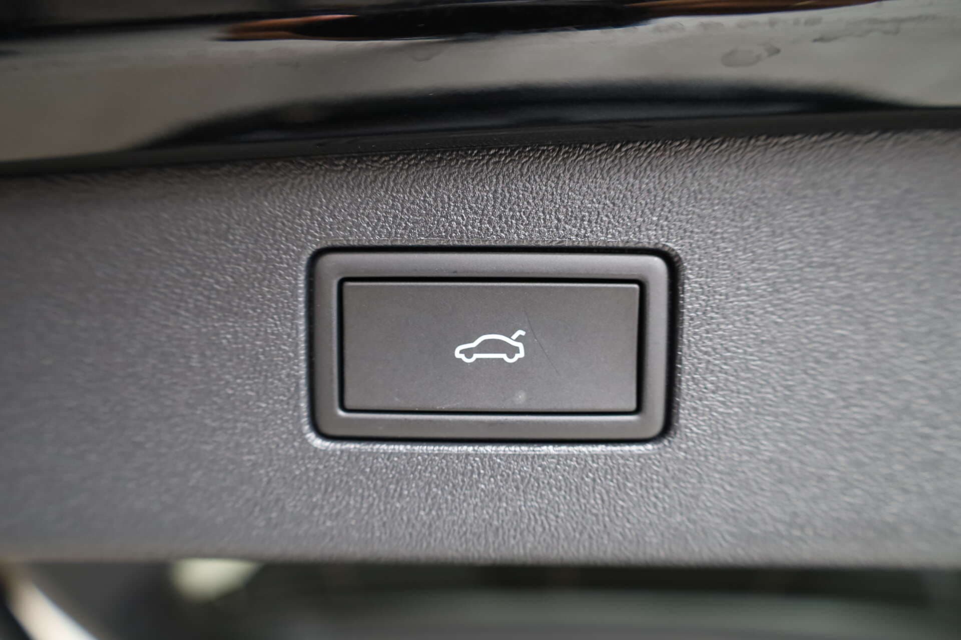 VOLKSWAGEN Tiguan, photo 15 sur 17