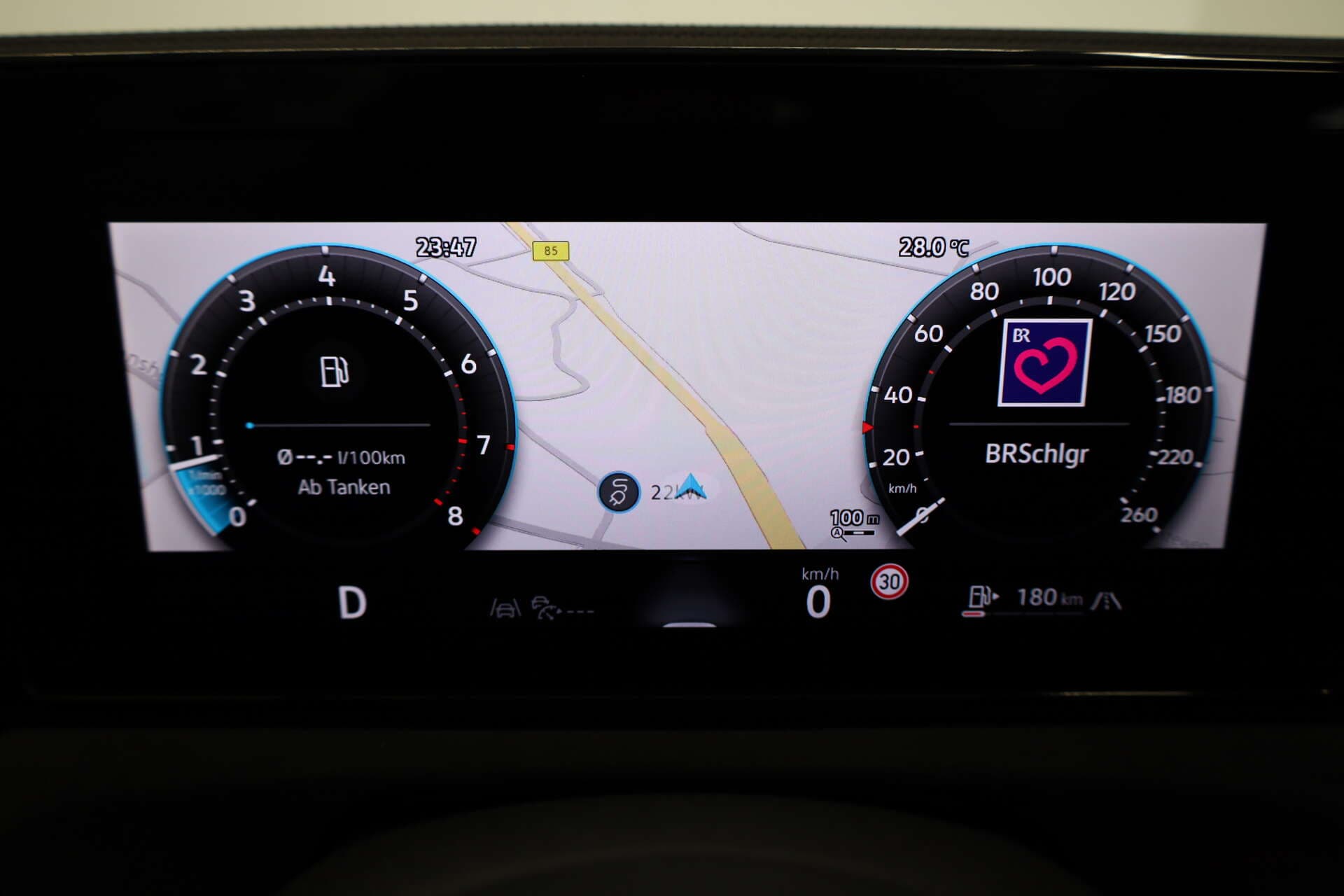 VOLKSWAGEN Tiguan, photo 7 sur 17
