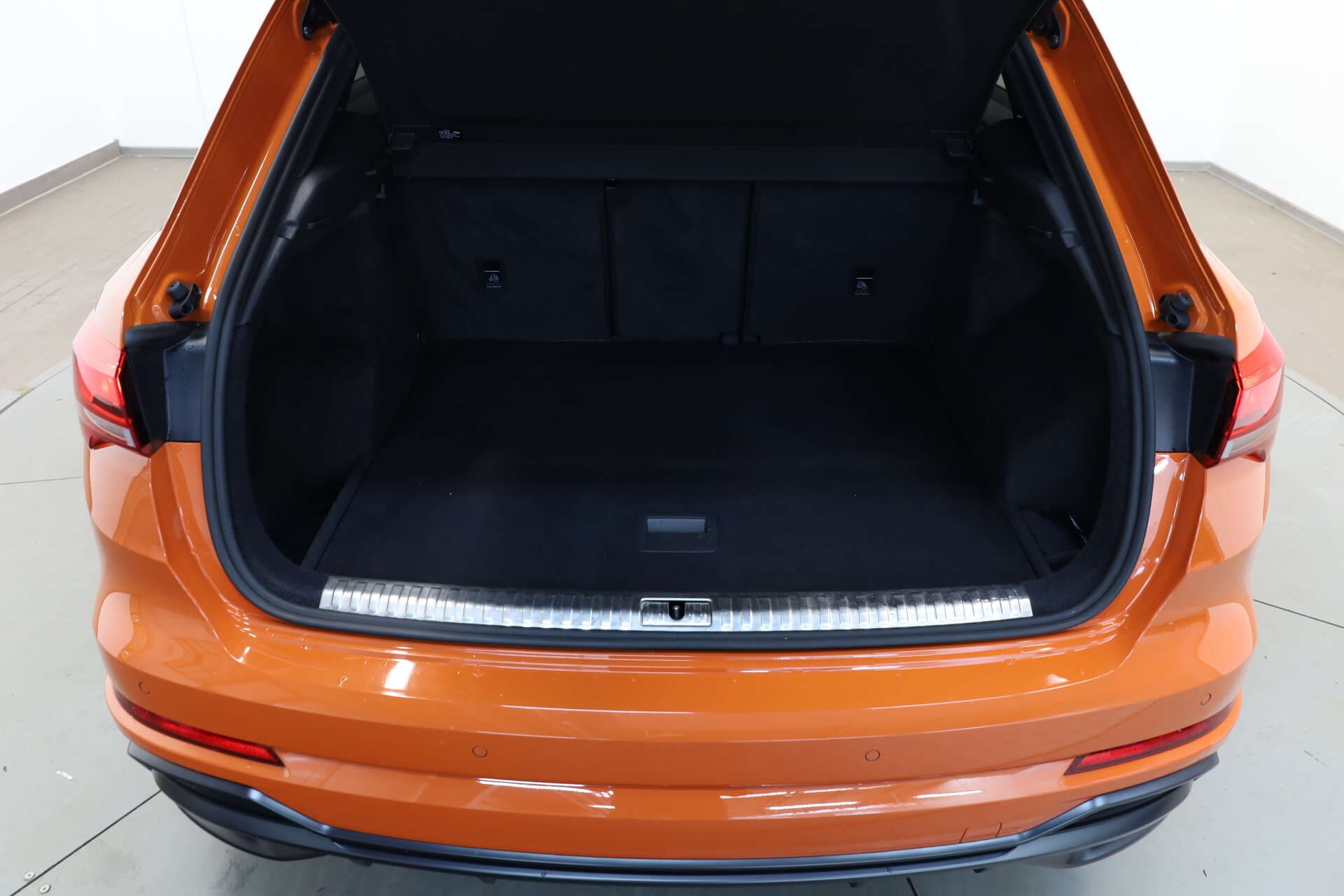 AUDI Q3, photo 11 sur 17