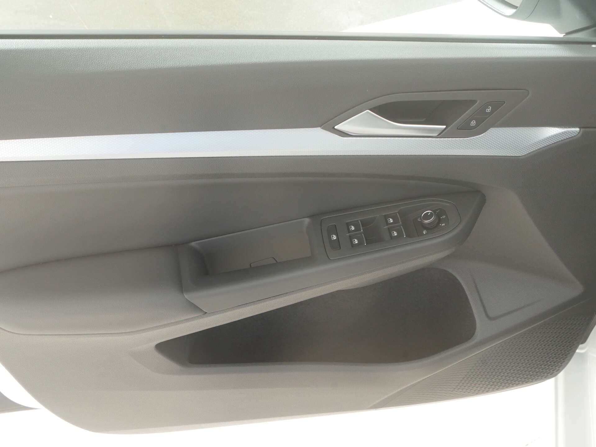VOLKSWAGEN Golf Variant, photo 14 sur 17