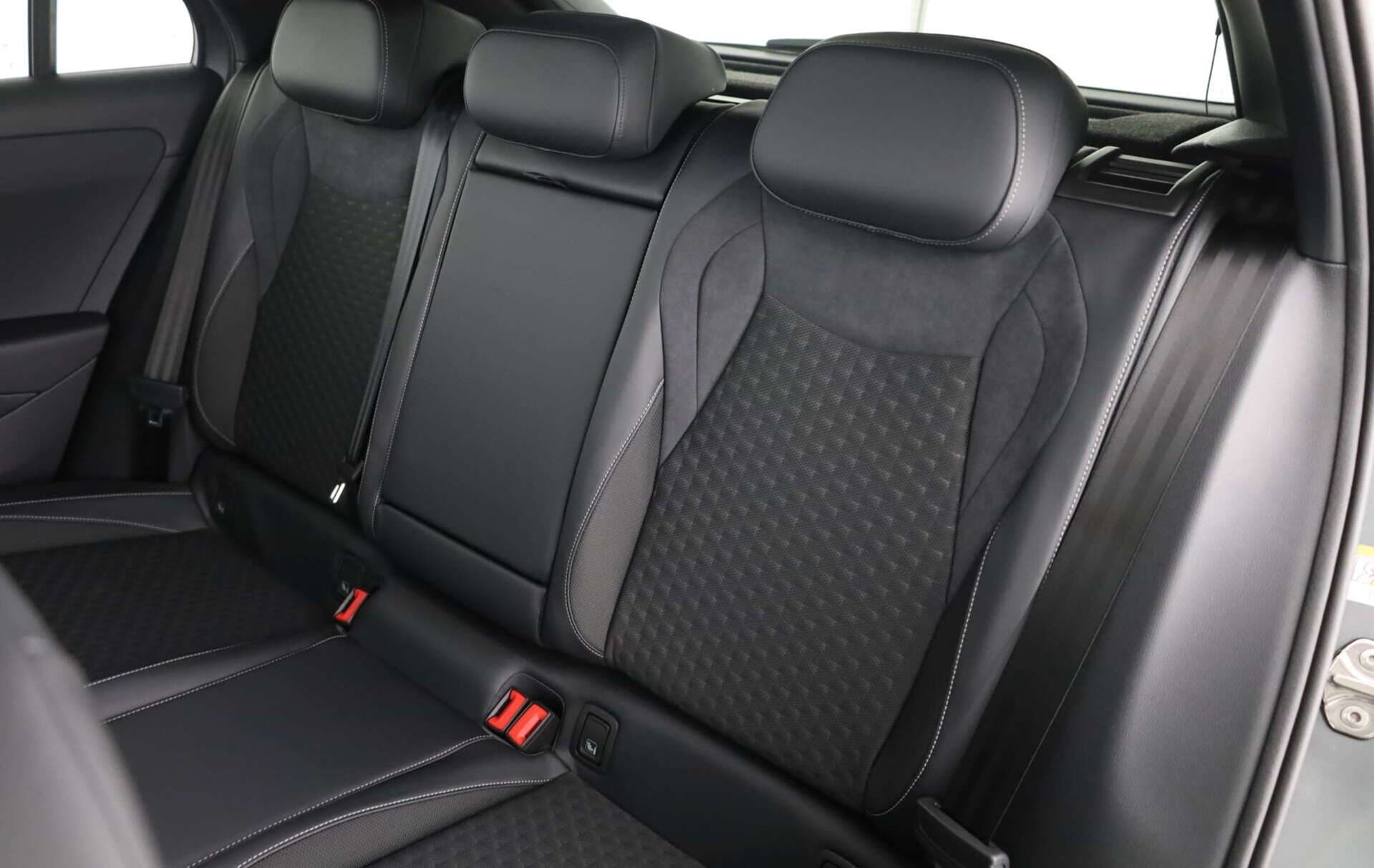 VOLKSWAGEN T-Roc, photo 9 sur 17