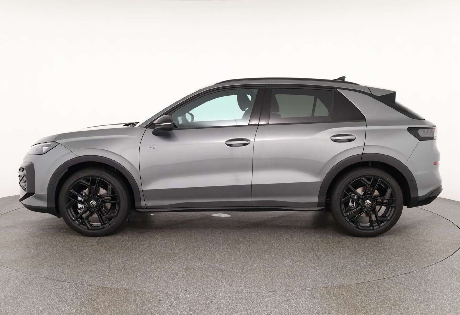VOLKSWAGEN T-Roc, photo 3 sur 17