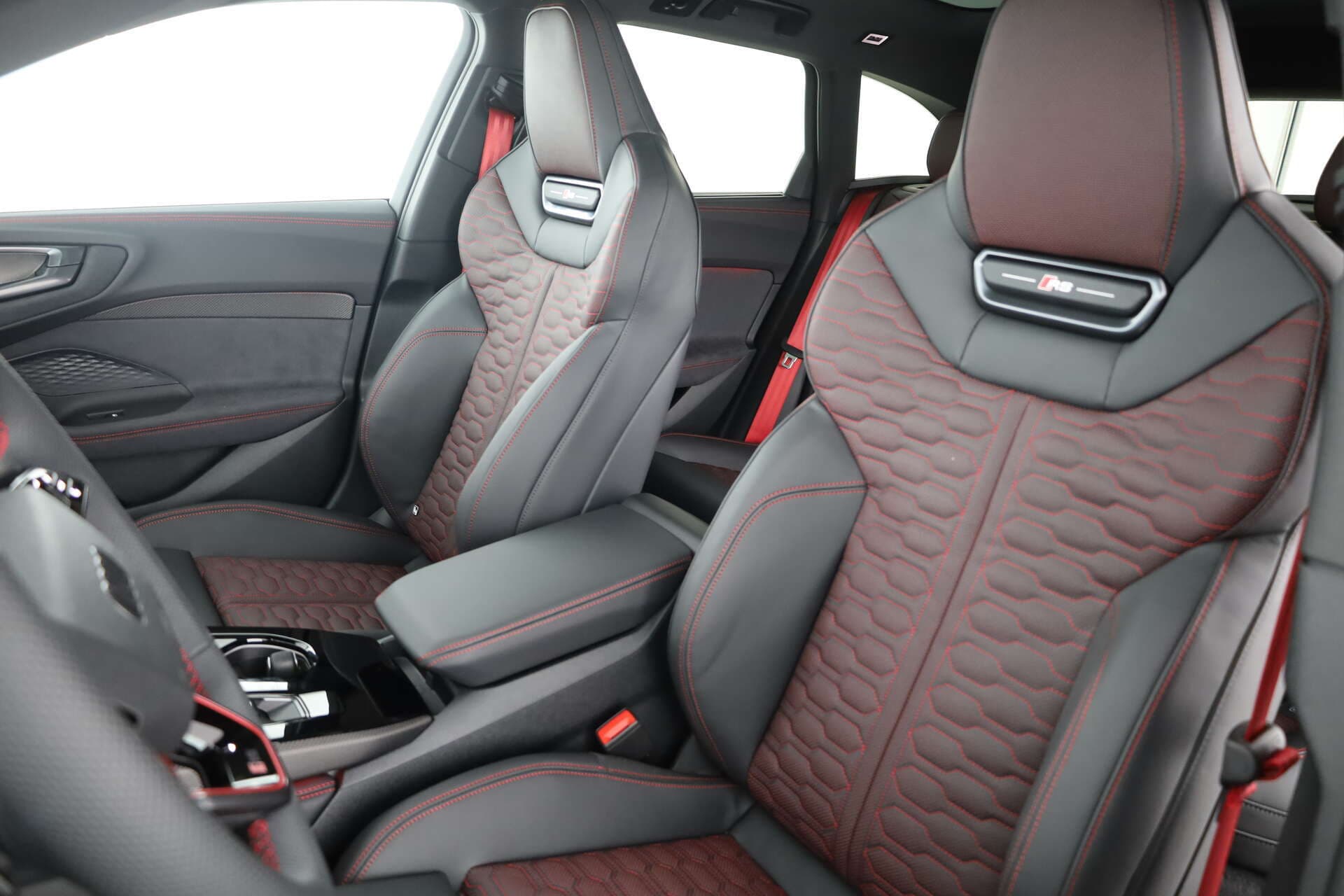 AUDI RS5 Avant, photo 9 sur 17