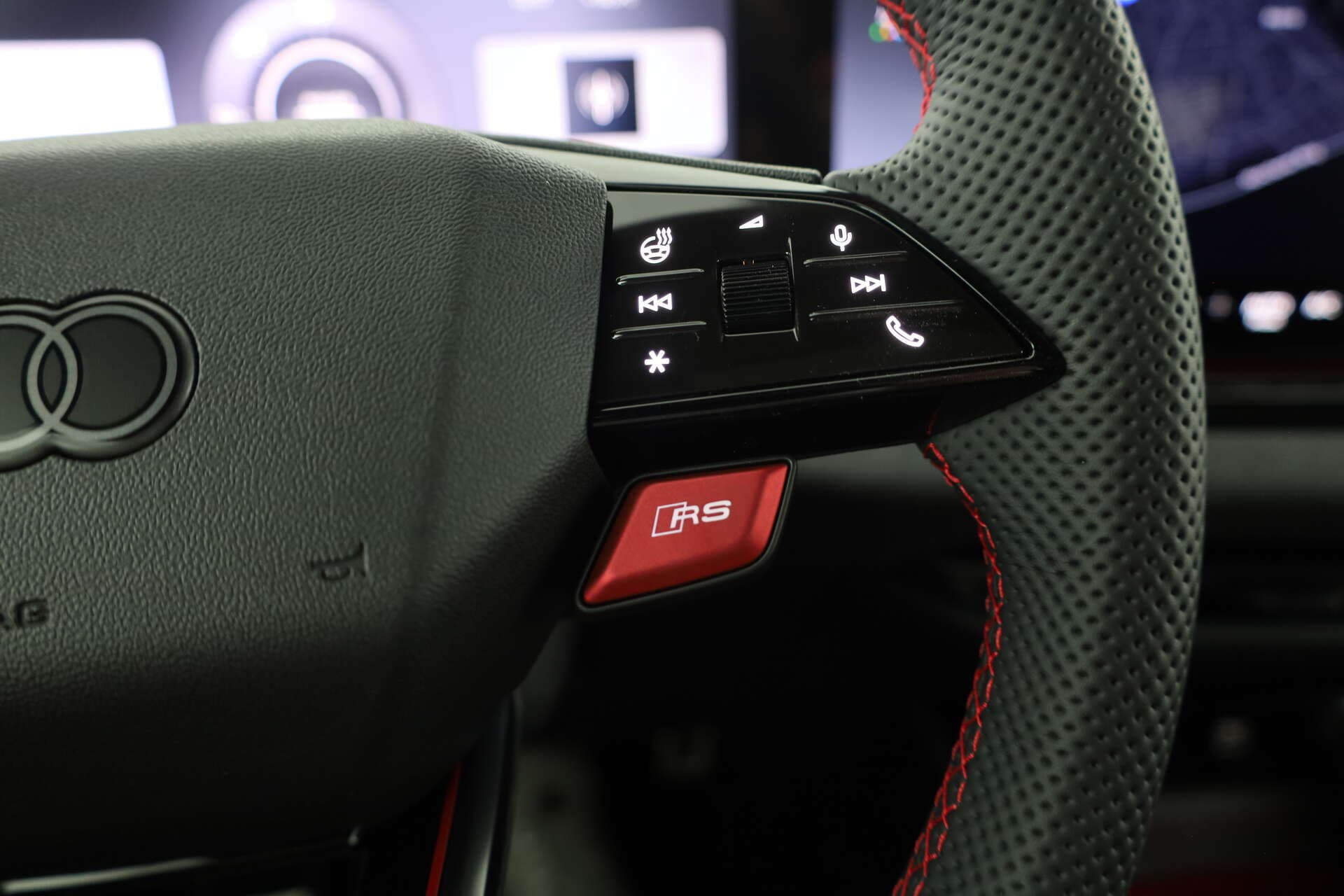 AUDI RS5 Avant, photo 14 sur 17