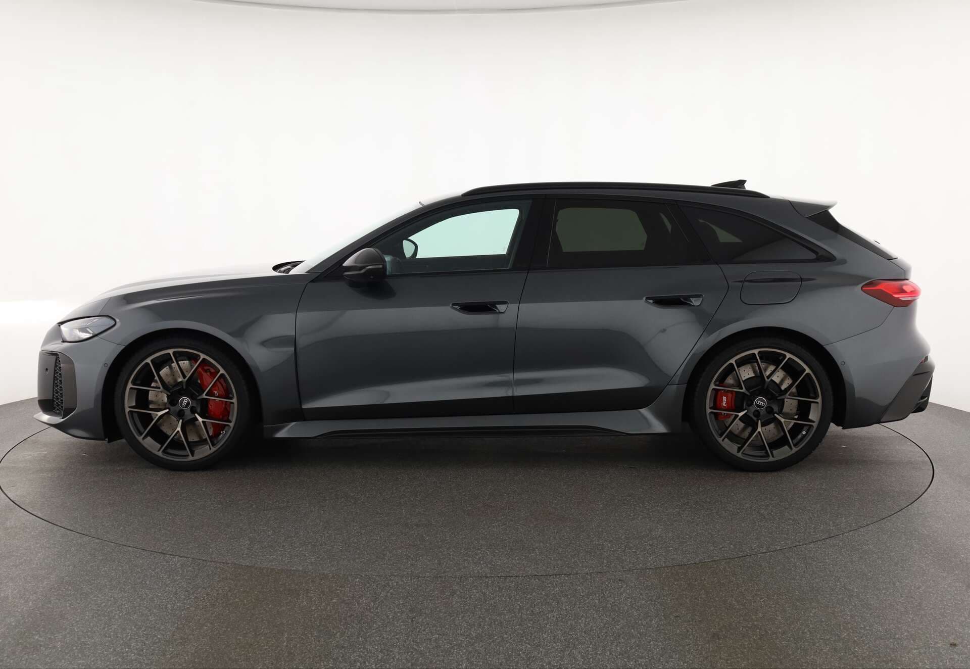 AUDI RS5 Avant, photo 4 sur 17