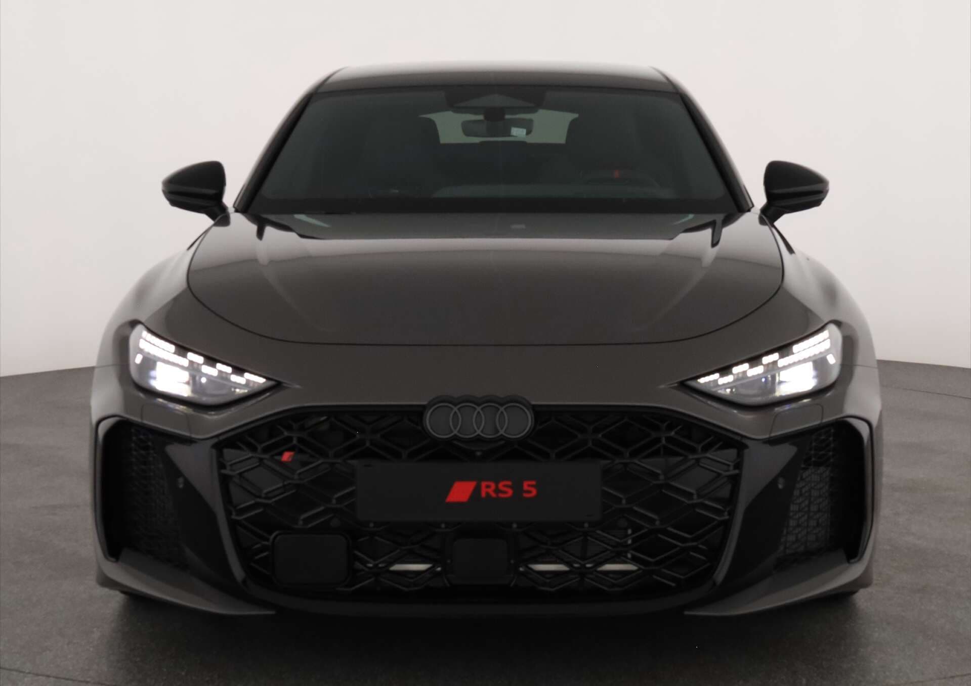 AUDI RS5 Limousine, photo 2 sur 17