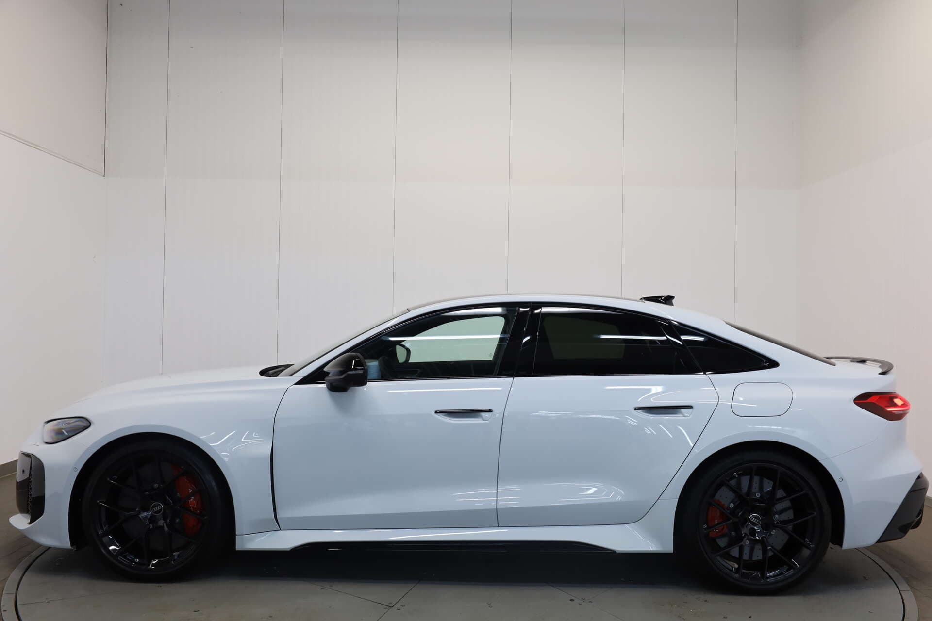 AUDI RS5 Limousine, photo 4 sur 17