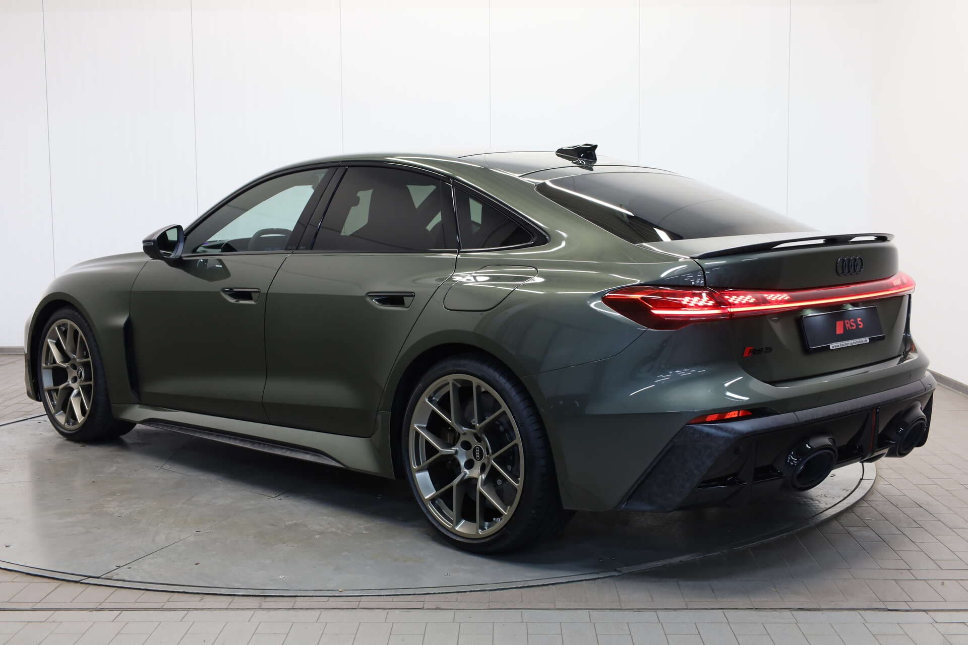 AUDI RS5 Limousine, photo 3 sur 17