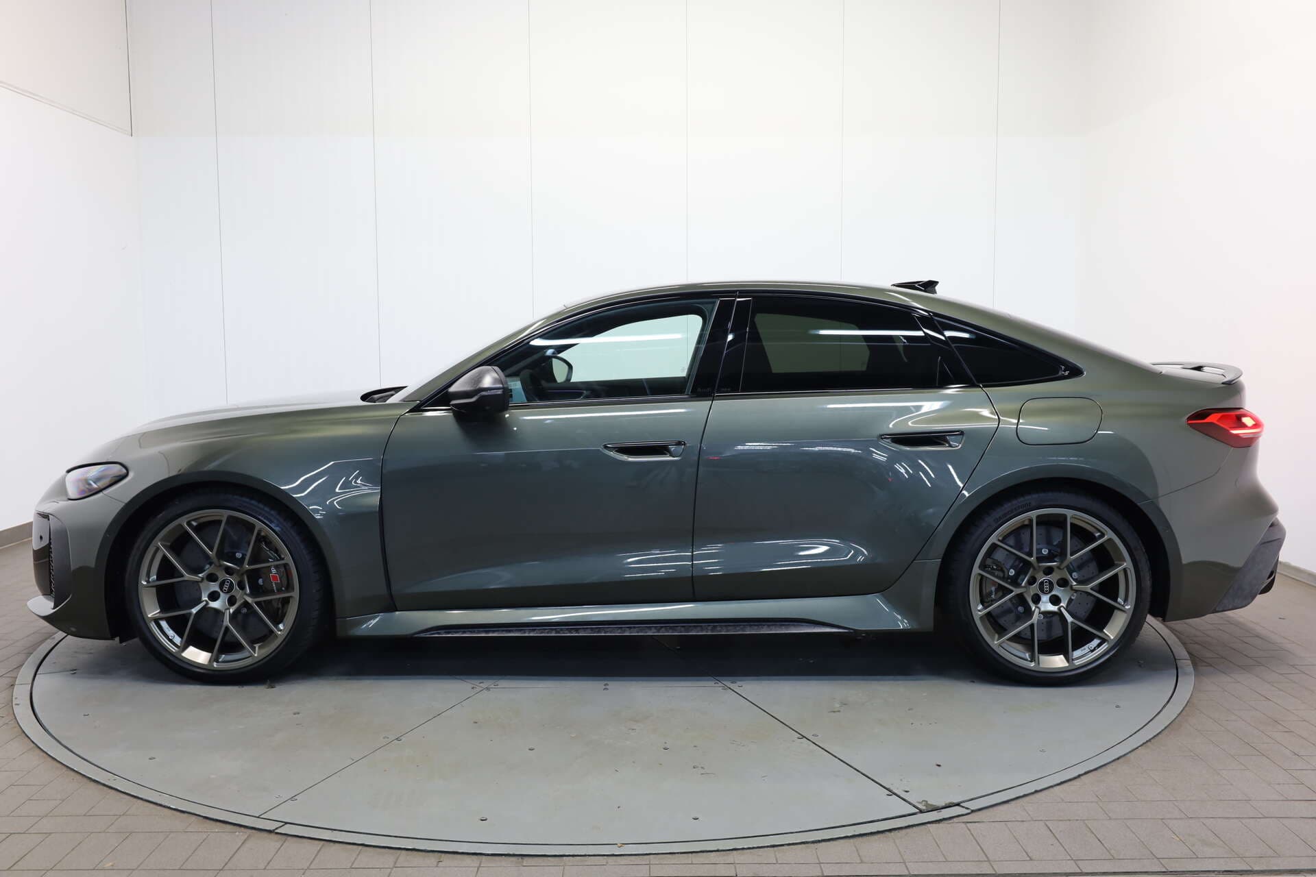 AUDI RS5 Limousine, photo 4 sur 17