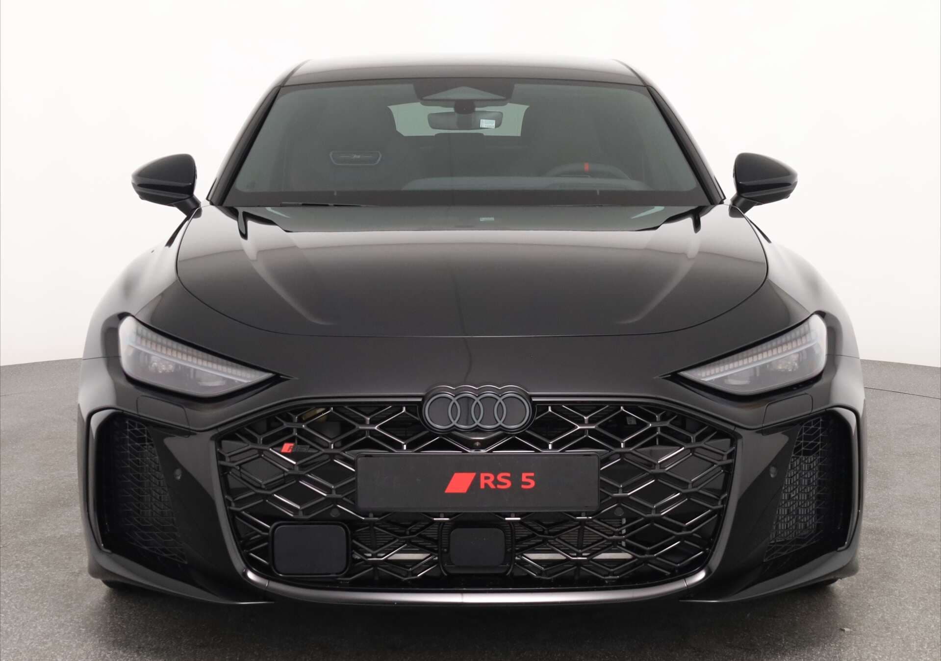 AUDI RS5 Limousine, photo 2 sur 17