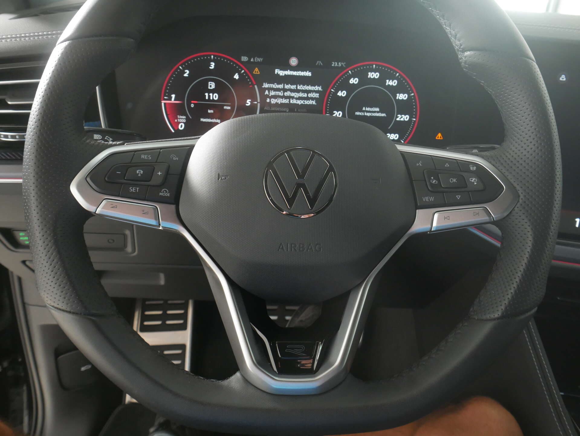 VOLKSWAGEN Touareg, photo 15 sur 17