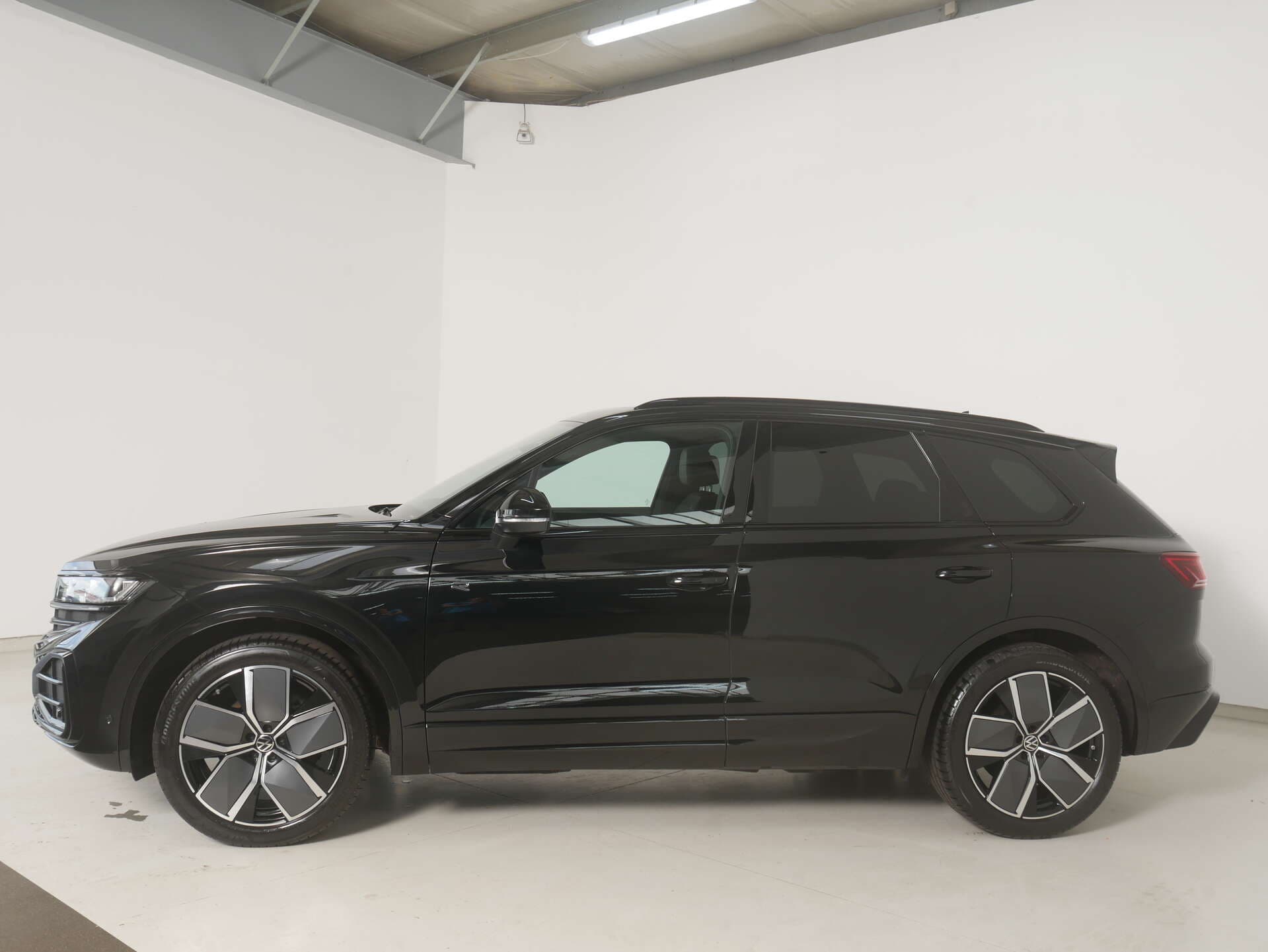 VOLKSWAGEN Touareg, photo 2 sur 17