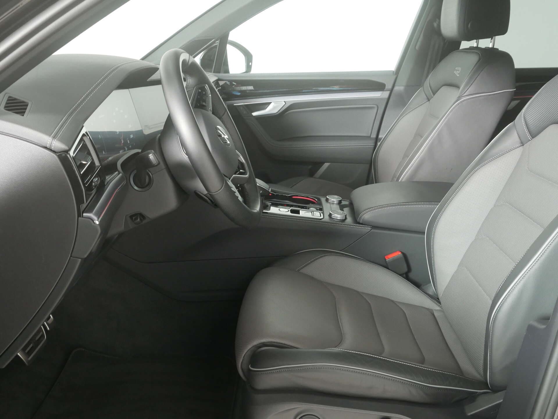 VOLKSWAGEN Touareg, photo 8 sur 17
