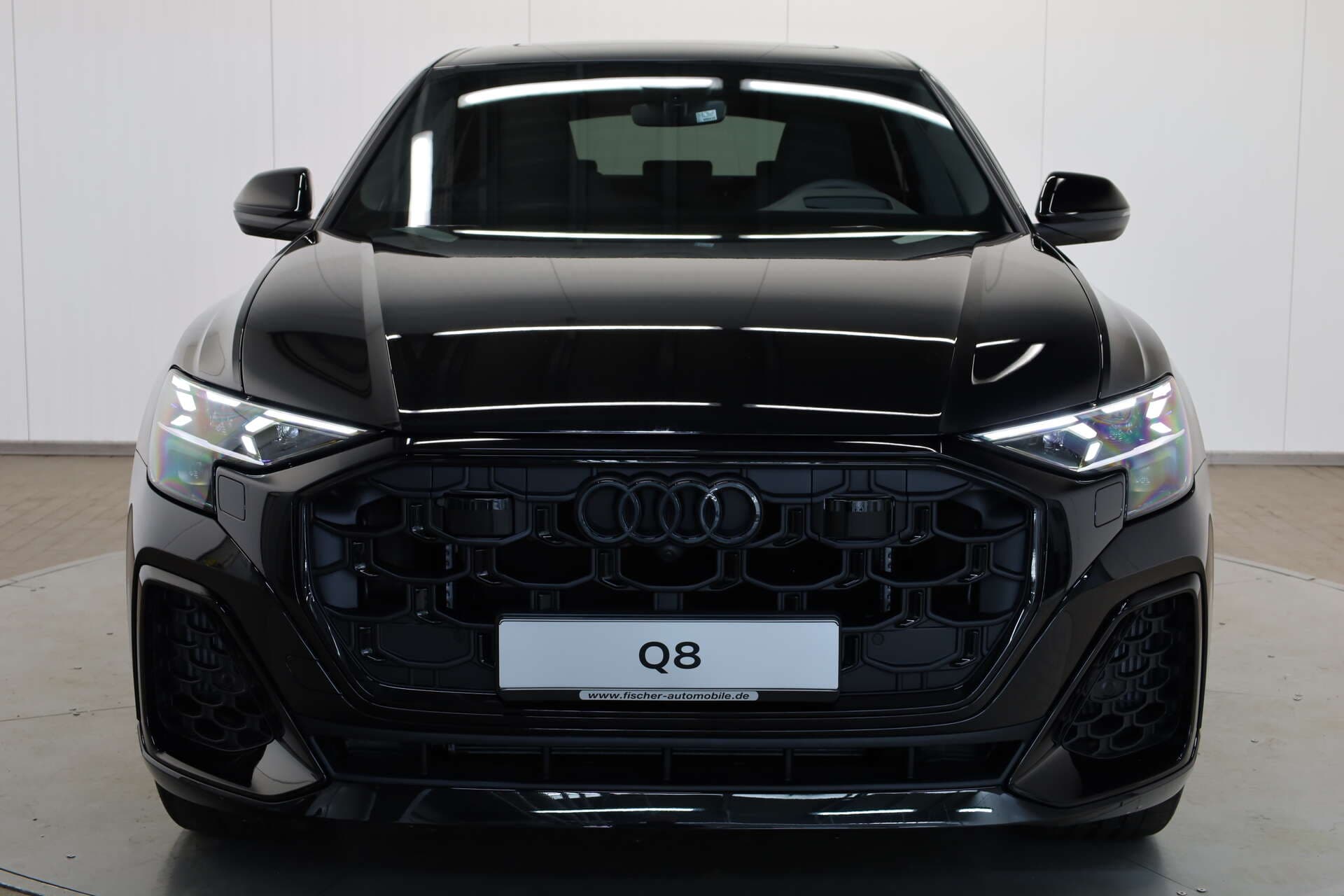 AUDI Q8, photo 2 sur 17
