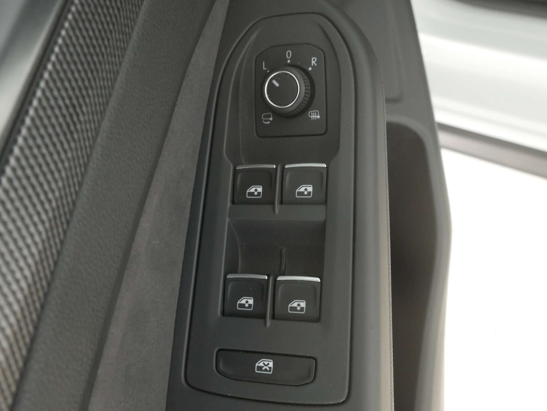 VOLKSWAGEN Golf, photo 15 sur 17