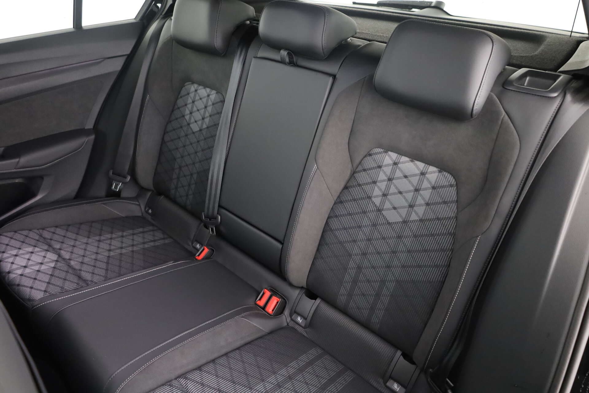 VOLKSWAGEN Golf, photo 10 sur 17