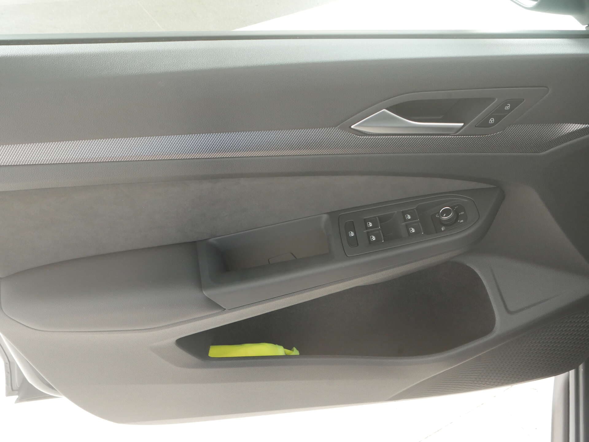 VOLKSWAGEN Golf, photo 13 sur 17