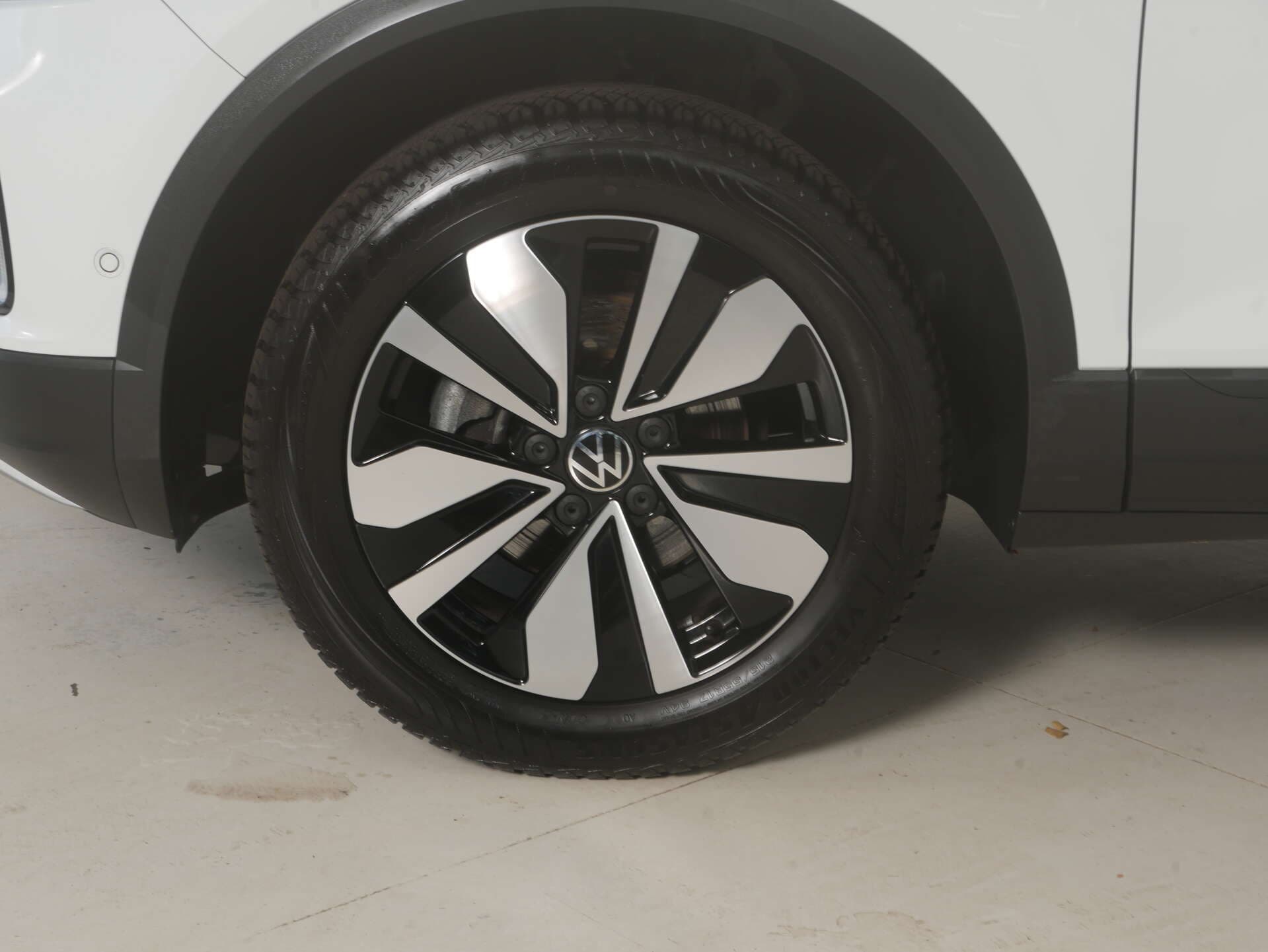 VOLKSWAGEN T-Roc, photo 3 sur 17