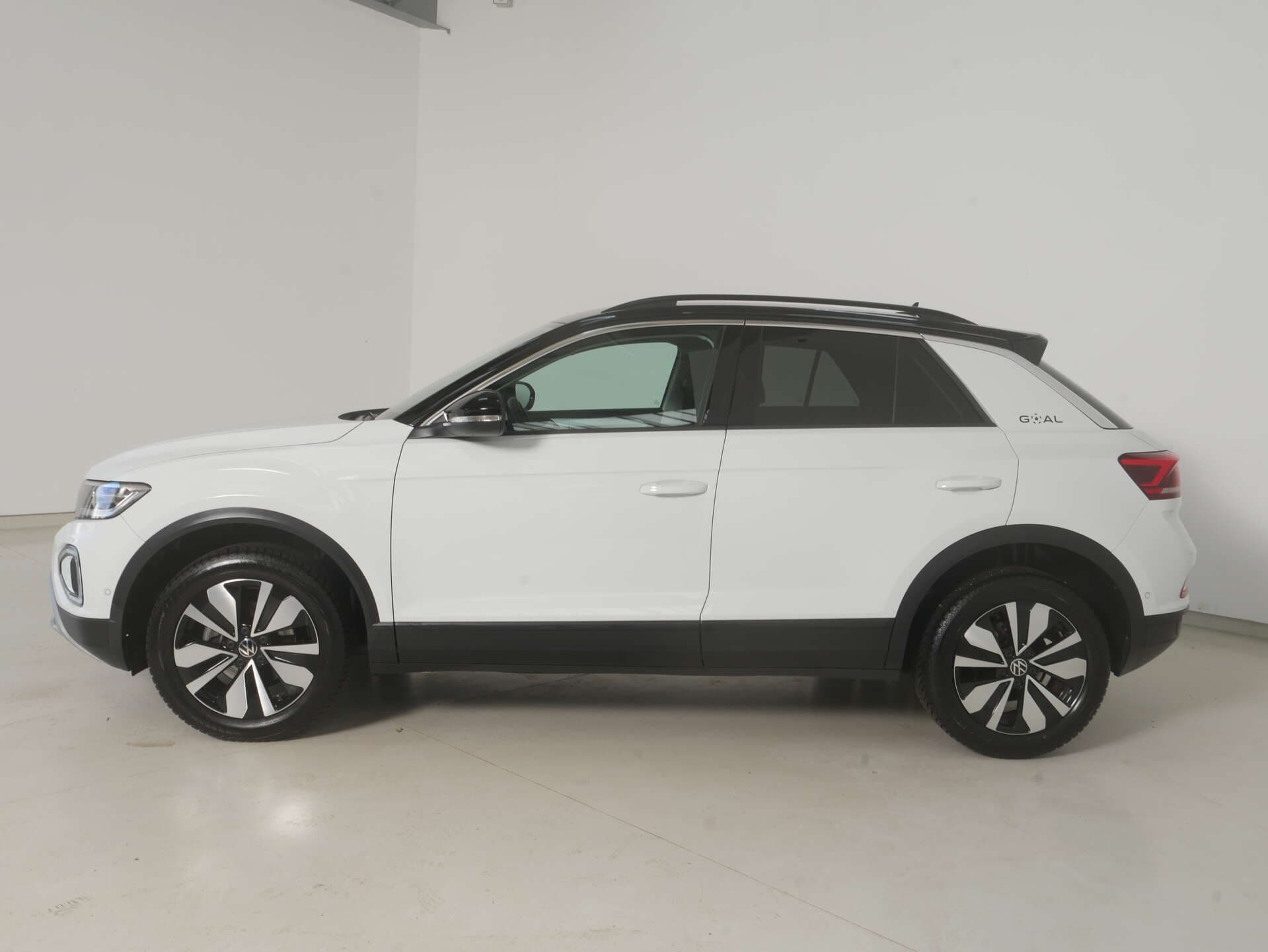 VOLKSWAGEN T-Roc, photo 4 sur 17