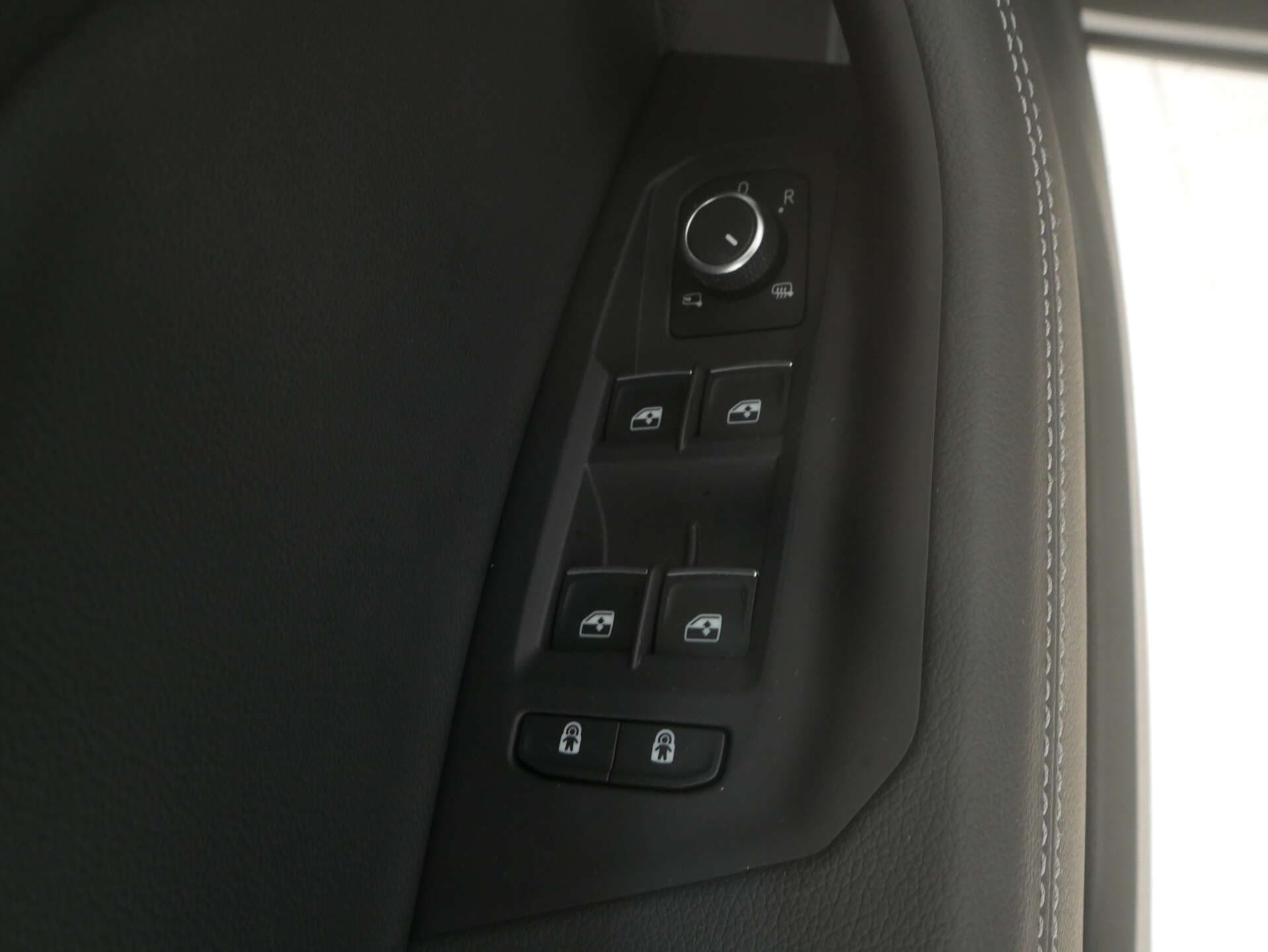 VOLKSWAGEN Touareg, photo 16 sur 17