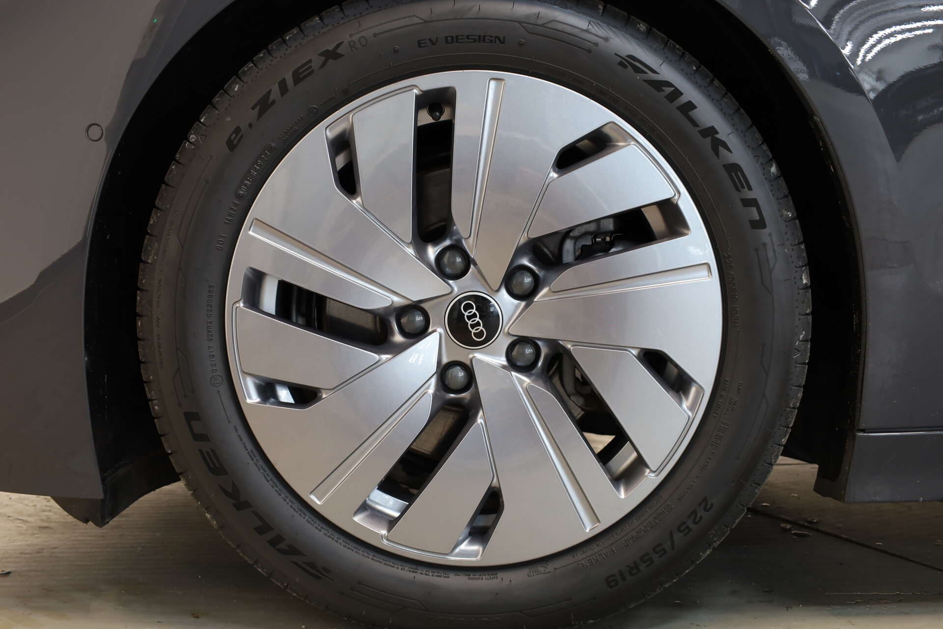 AUDI A6 Avant e-tron, photo 7 sur 17