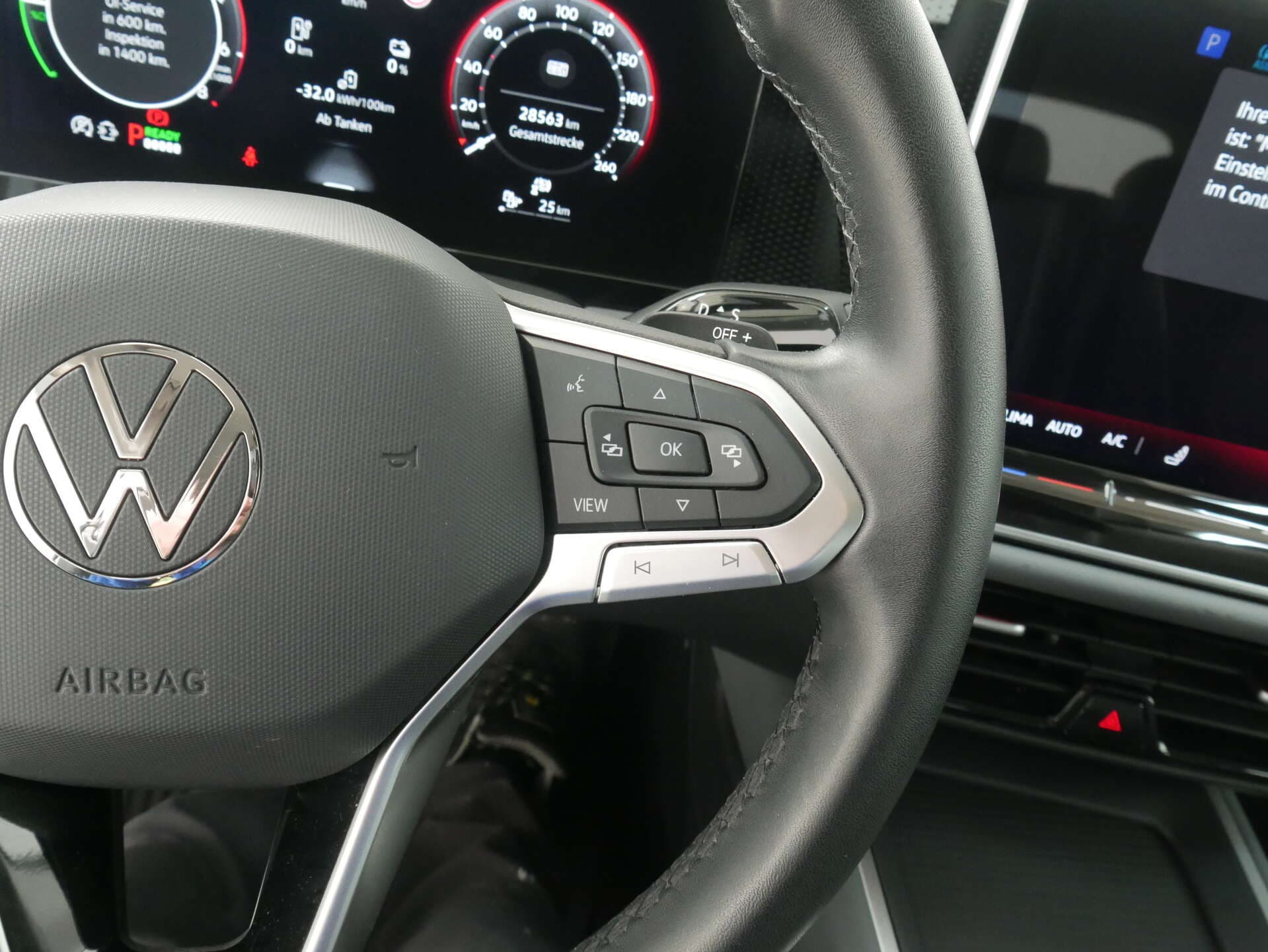 VOLKSWAGEN Passat, photo 10 sur 17