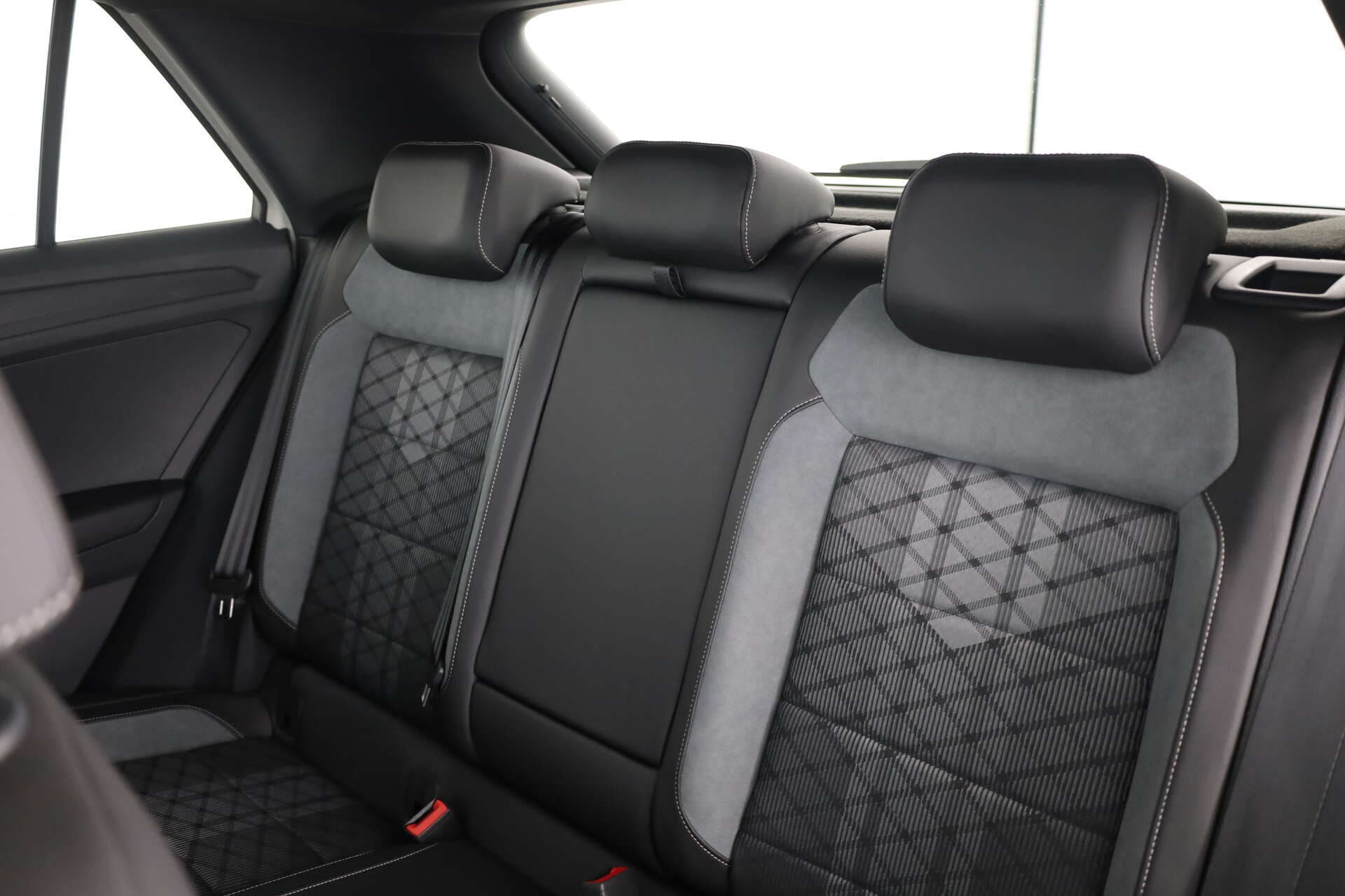 VOLKSWAGEN T-Roc, photo 10 sur 17