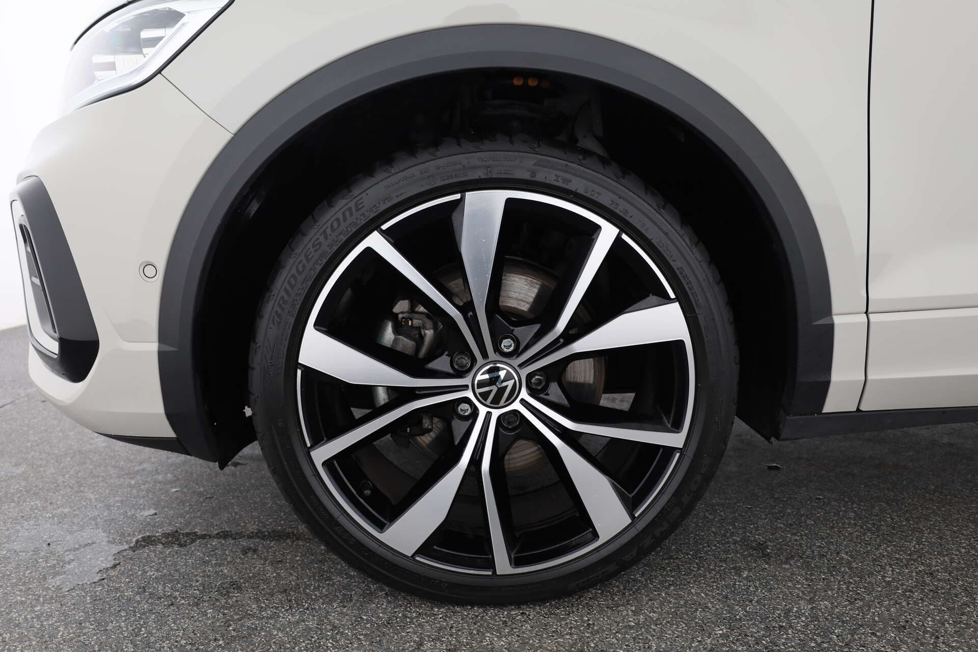 VOLKSWAGEN T-Roc, photo 7 sur 17