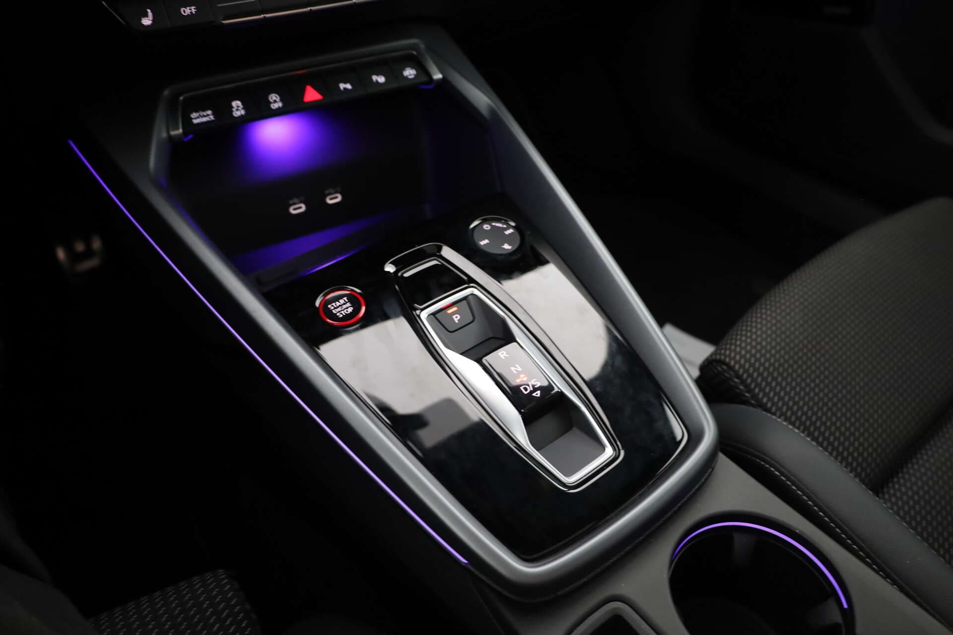 AUDI S3 Limousine, photo 15 sur 17