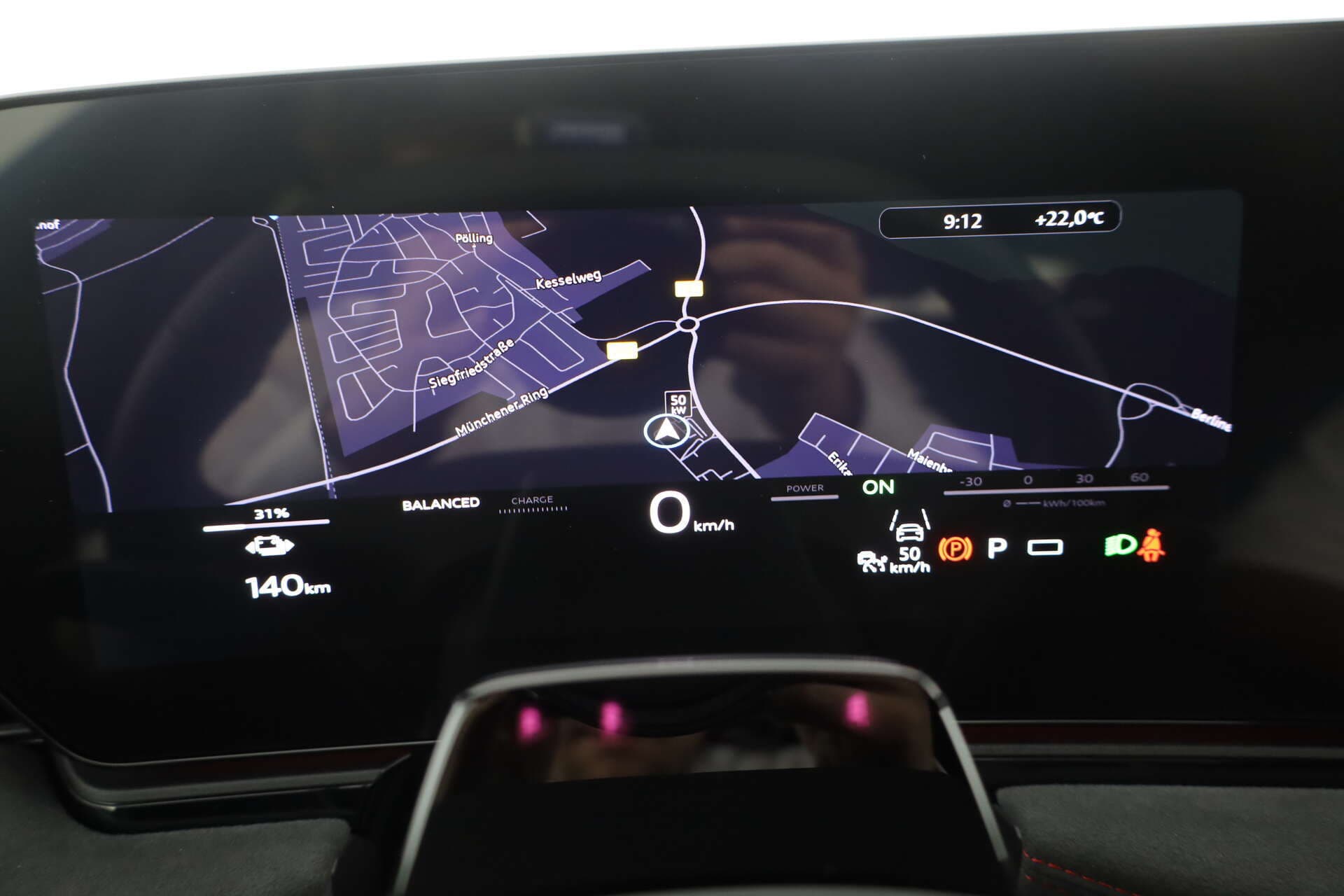 AUDI A6 Avant e-tron, photo 12 sur 17