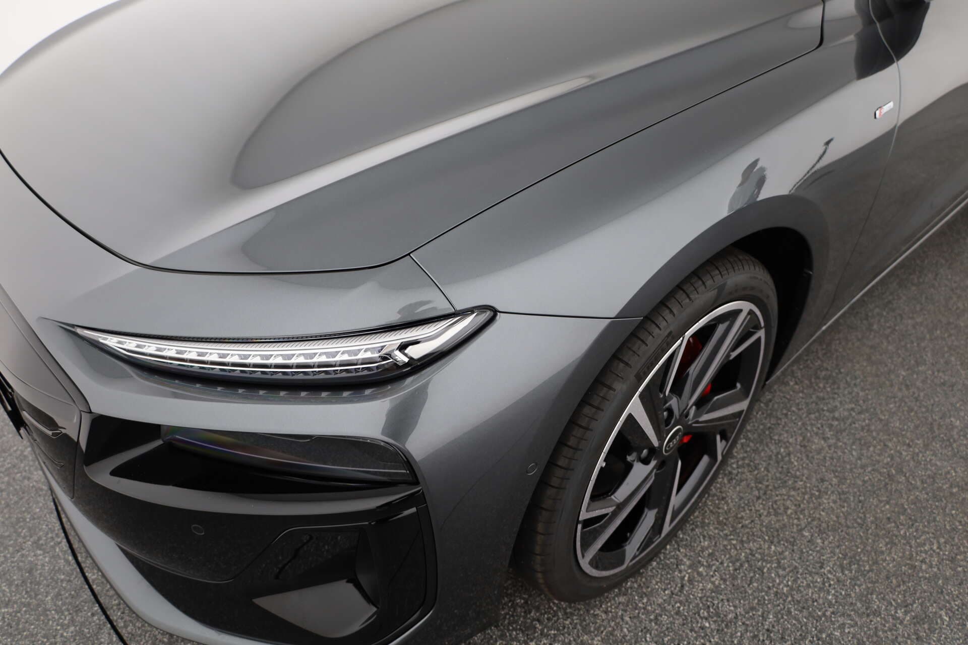 AUDI A6 Avant e-tron, photo 6 sur 17