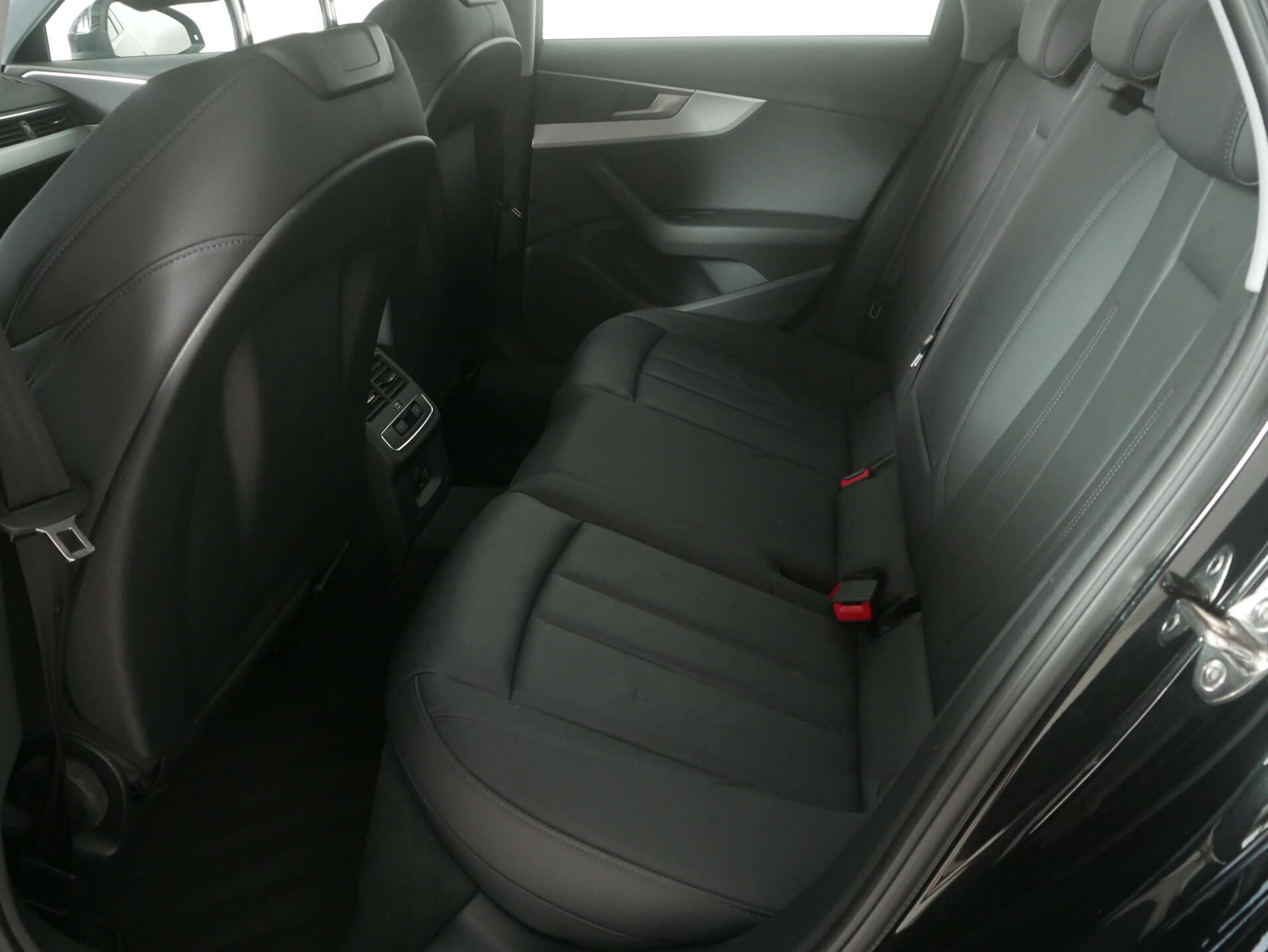 AUDI A4 Avant, photo 17 sur 17