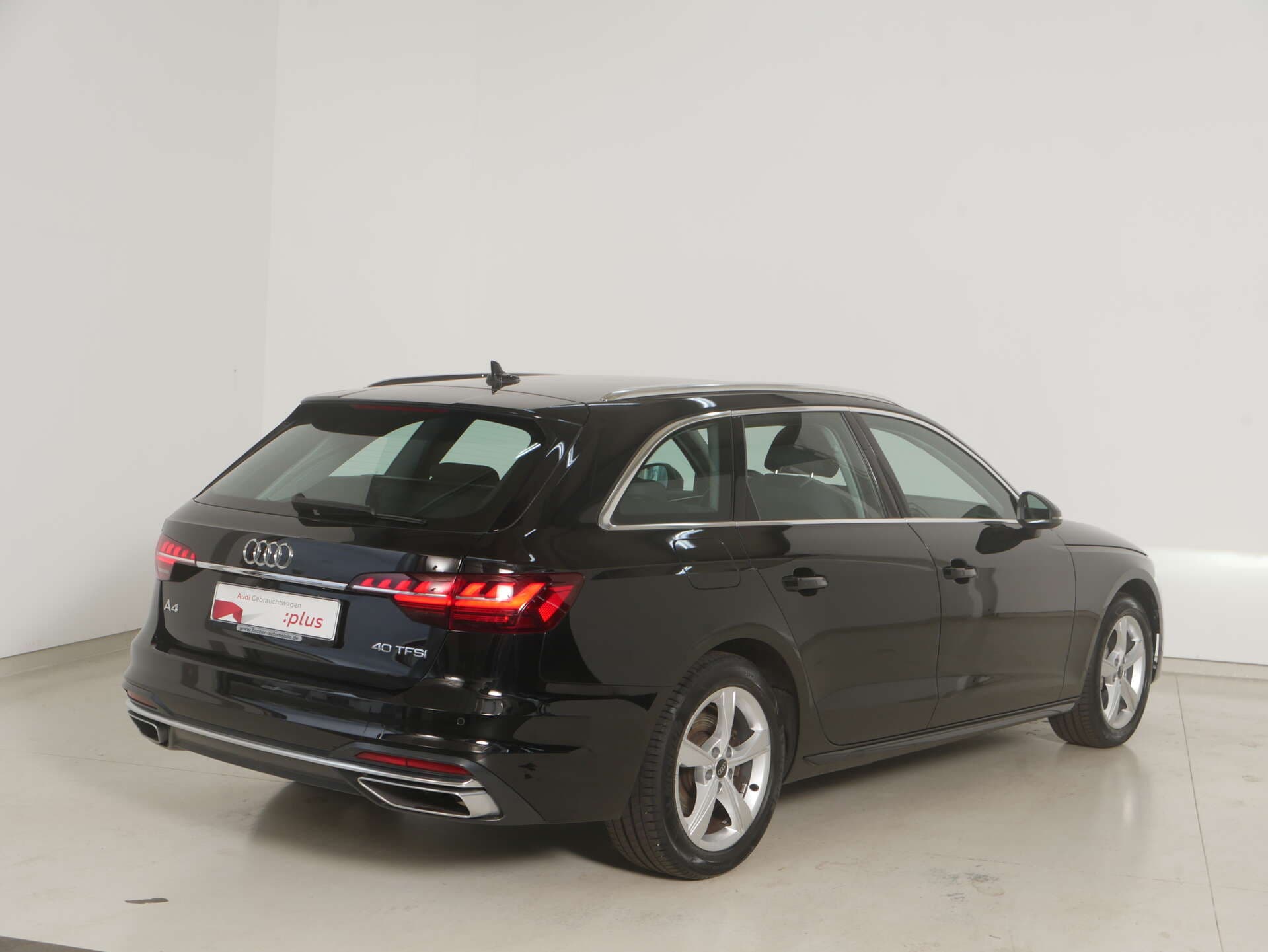 AUDI A4 Avant, photo 5 sur 17