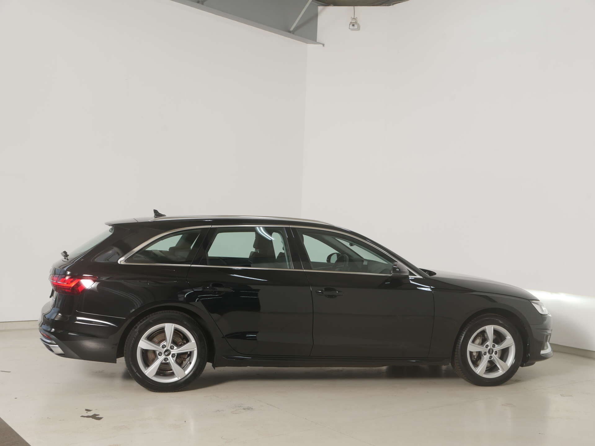AUDI A4 Avant, photo 6 sur 17