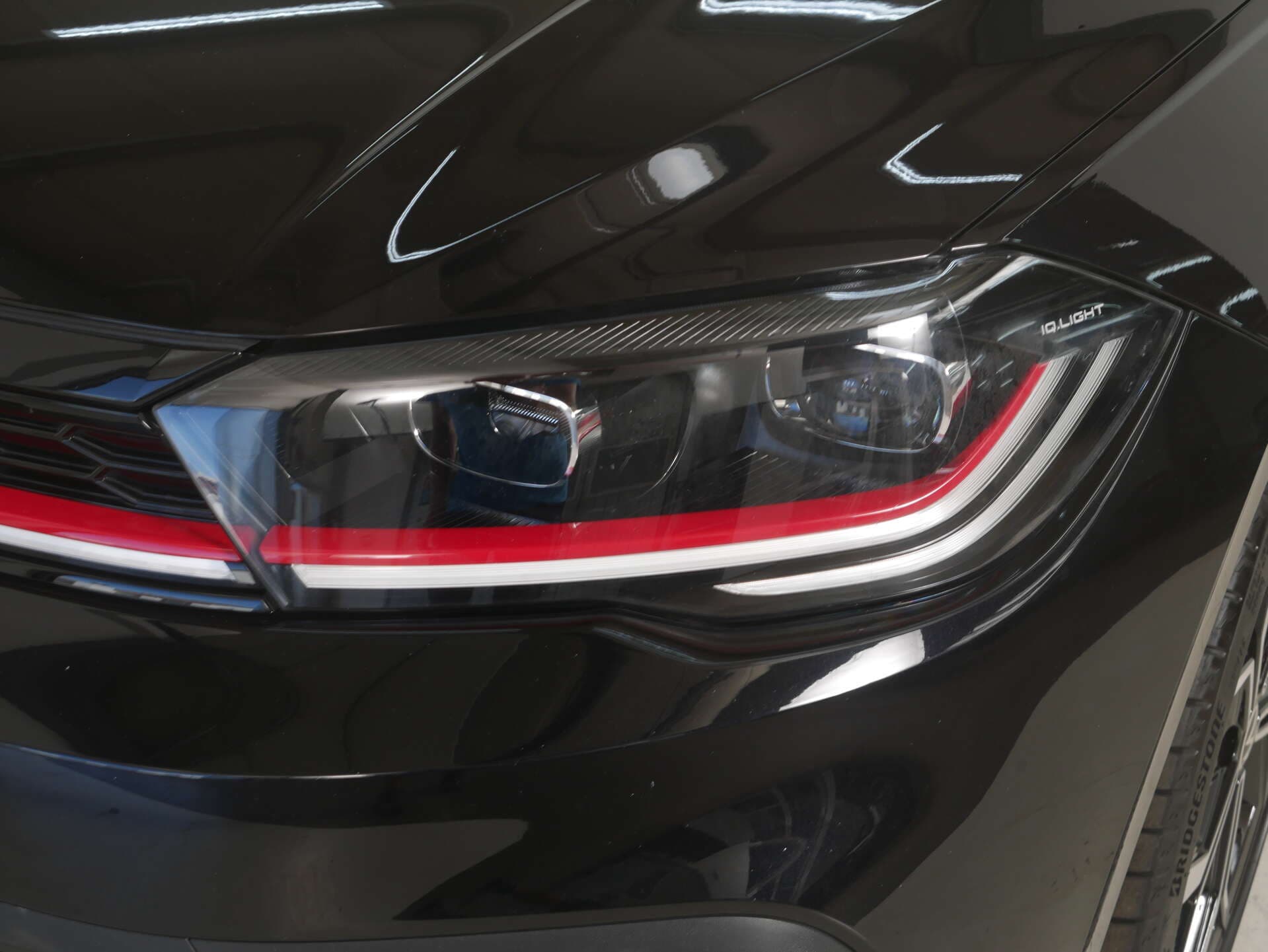 VOLKSWAGEN Polo, photo 2 sur 17