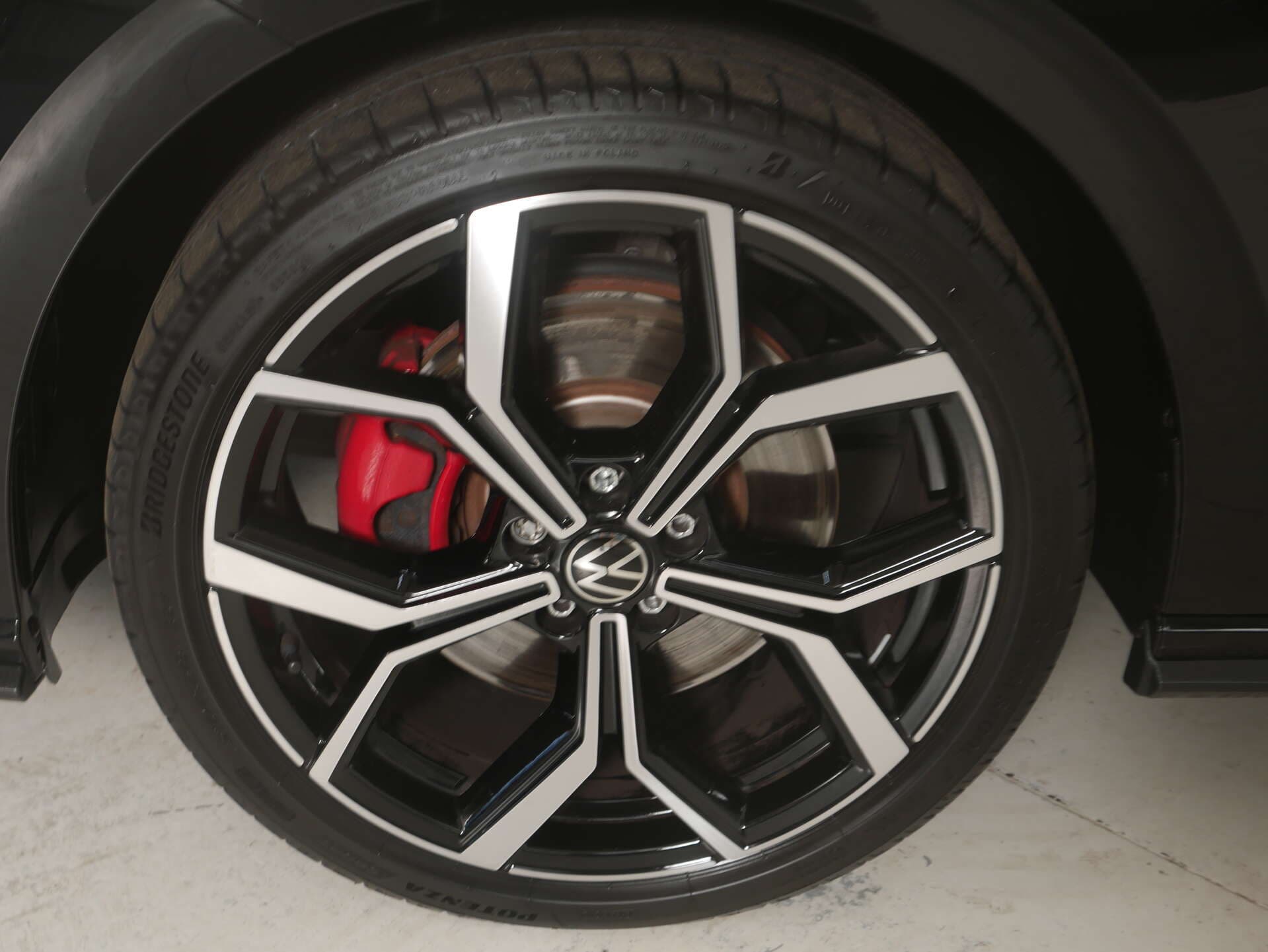 VOLKSWAGEN Polo, photo 3 sur 17