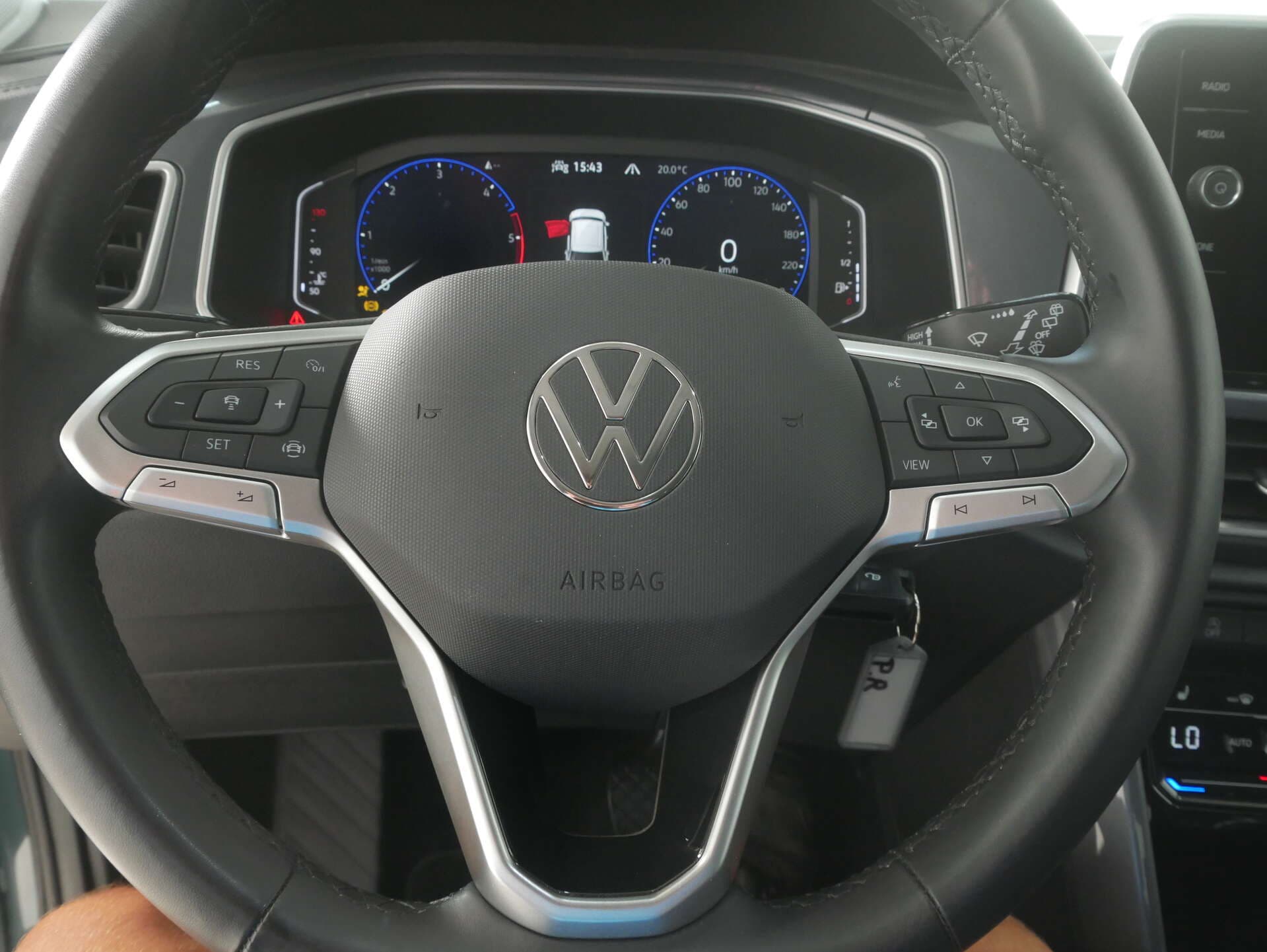 VOLKSWAGEN T-Roc, photo 10 sur 17