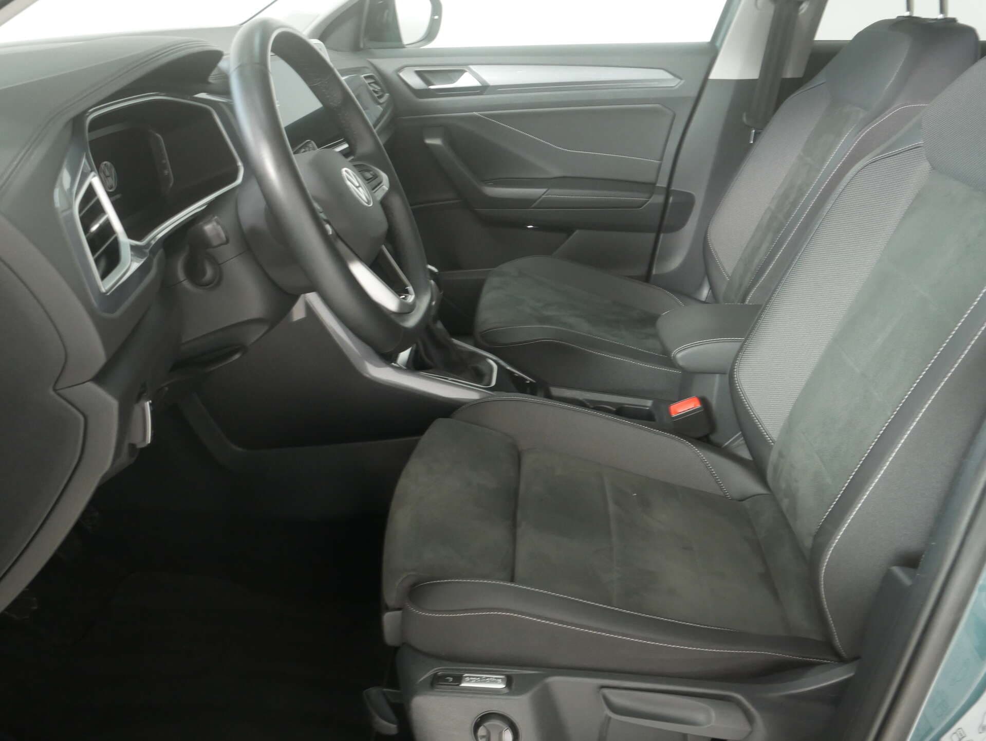 VOLKSWAGEN T-Roc, photo 14 sur 17