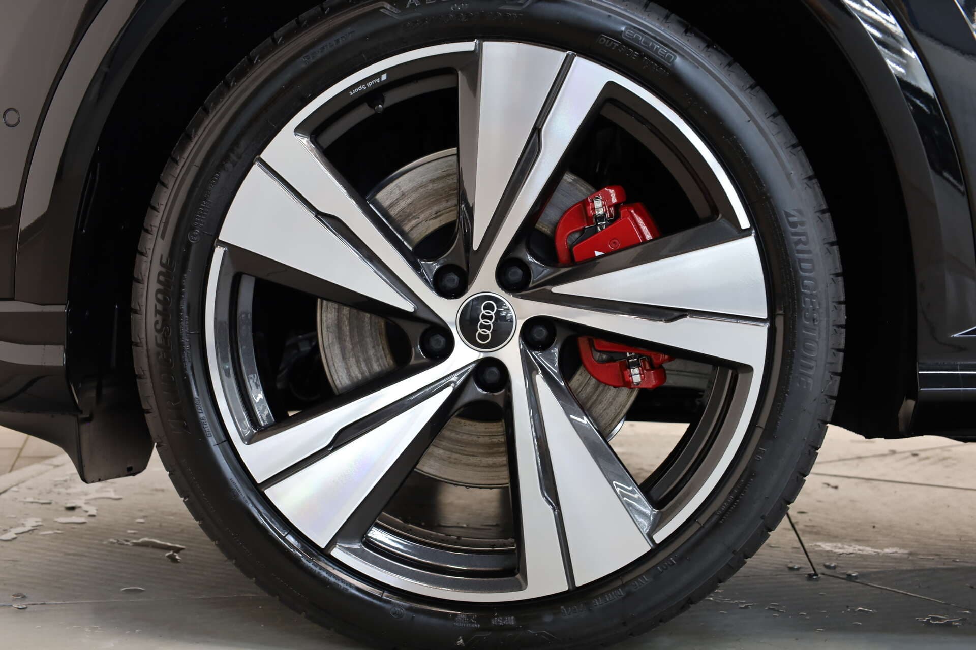 AUDI SQ5, photo 7 sur 17