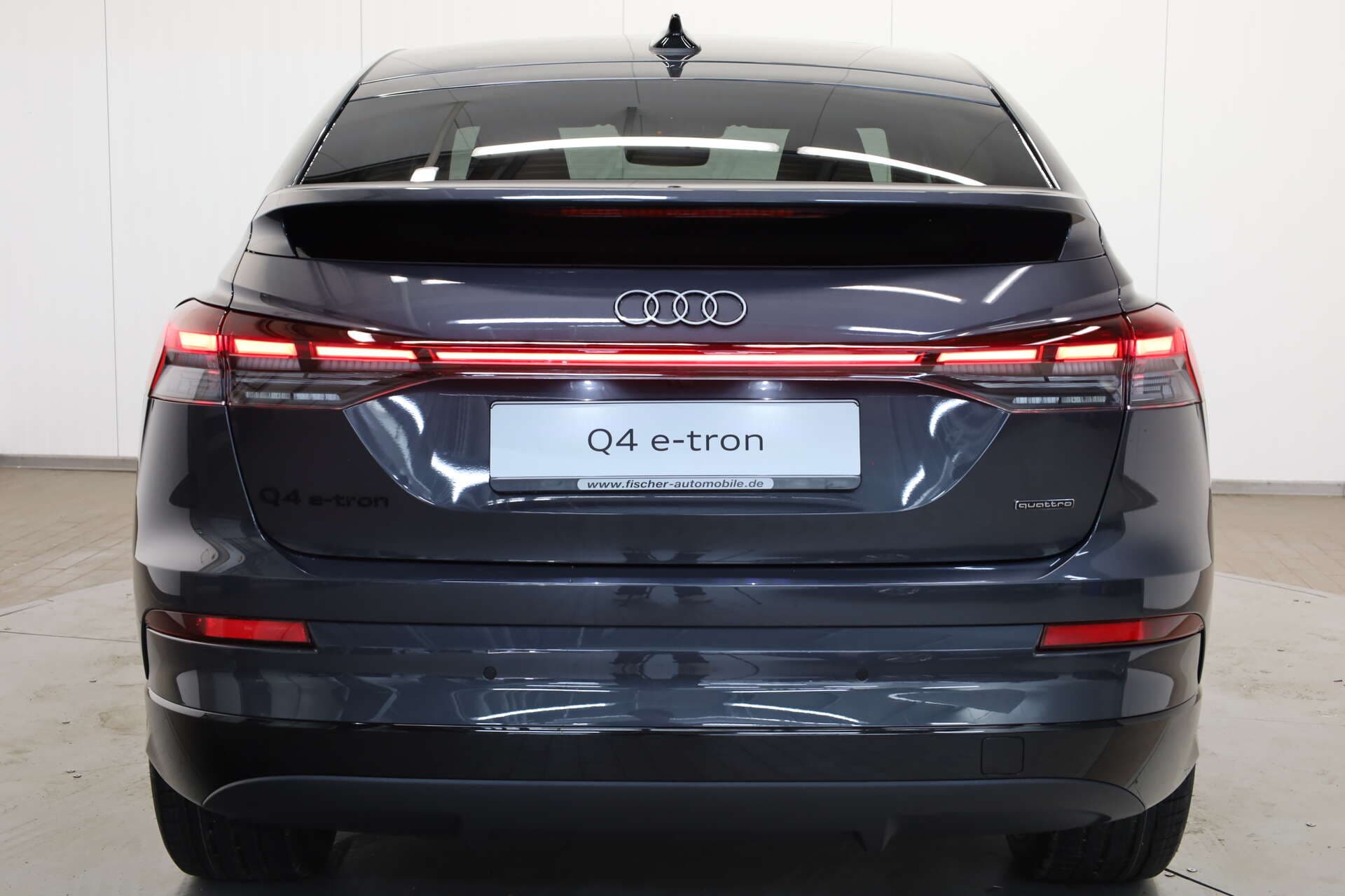 AUDI Q4 e-tron Sportback, photo 5 sur 17