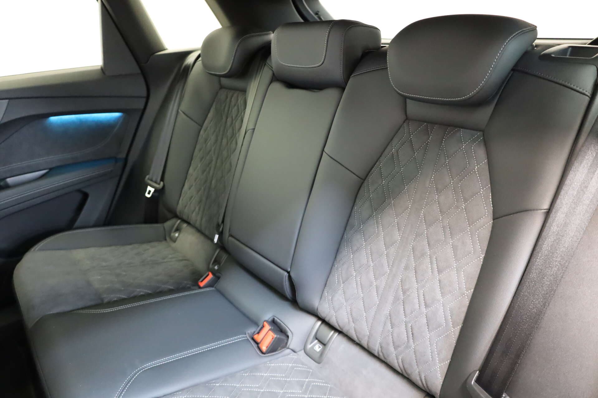 AUDI Q4 e-tron, photo 10 sur 17