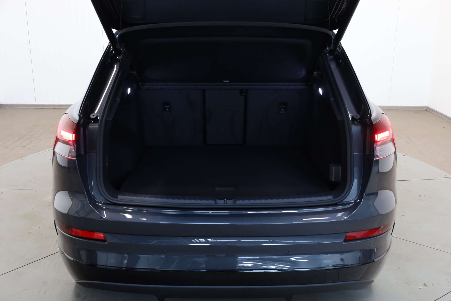 AUDI Q4 e-tron, photo 11 sur 17