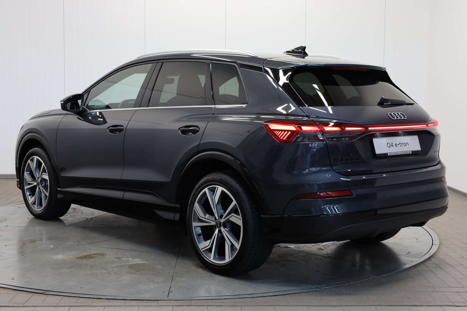 AUDI Q4 e-tron, photo 3 sur 17