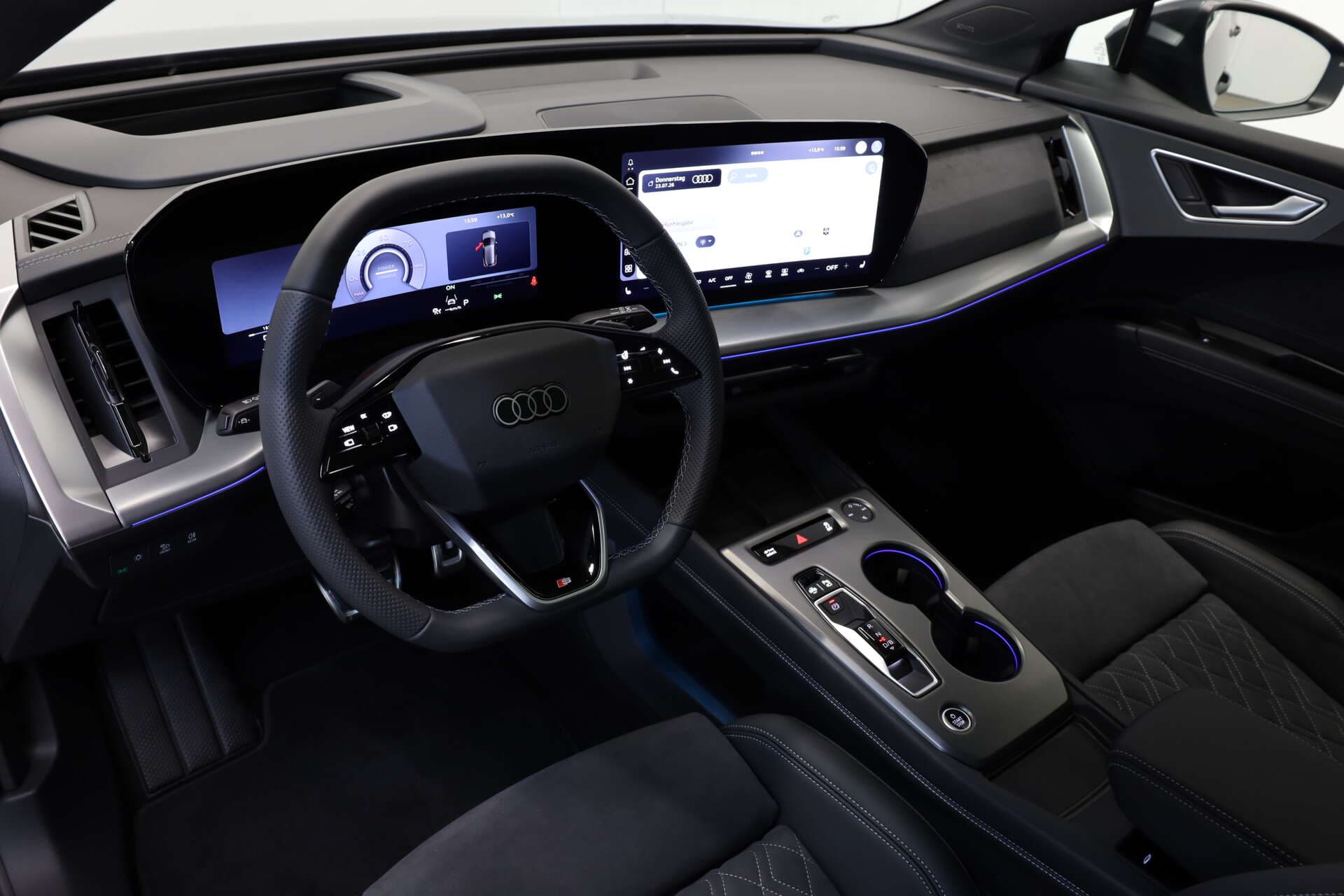 AUDI Q4 e-tron, photo 8 sur 17