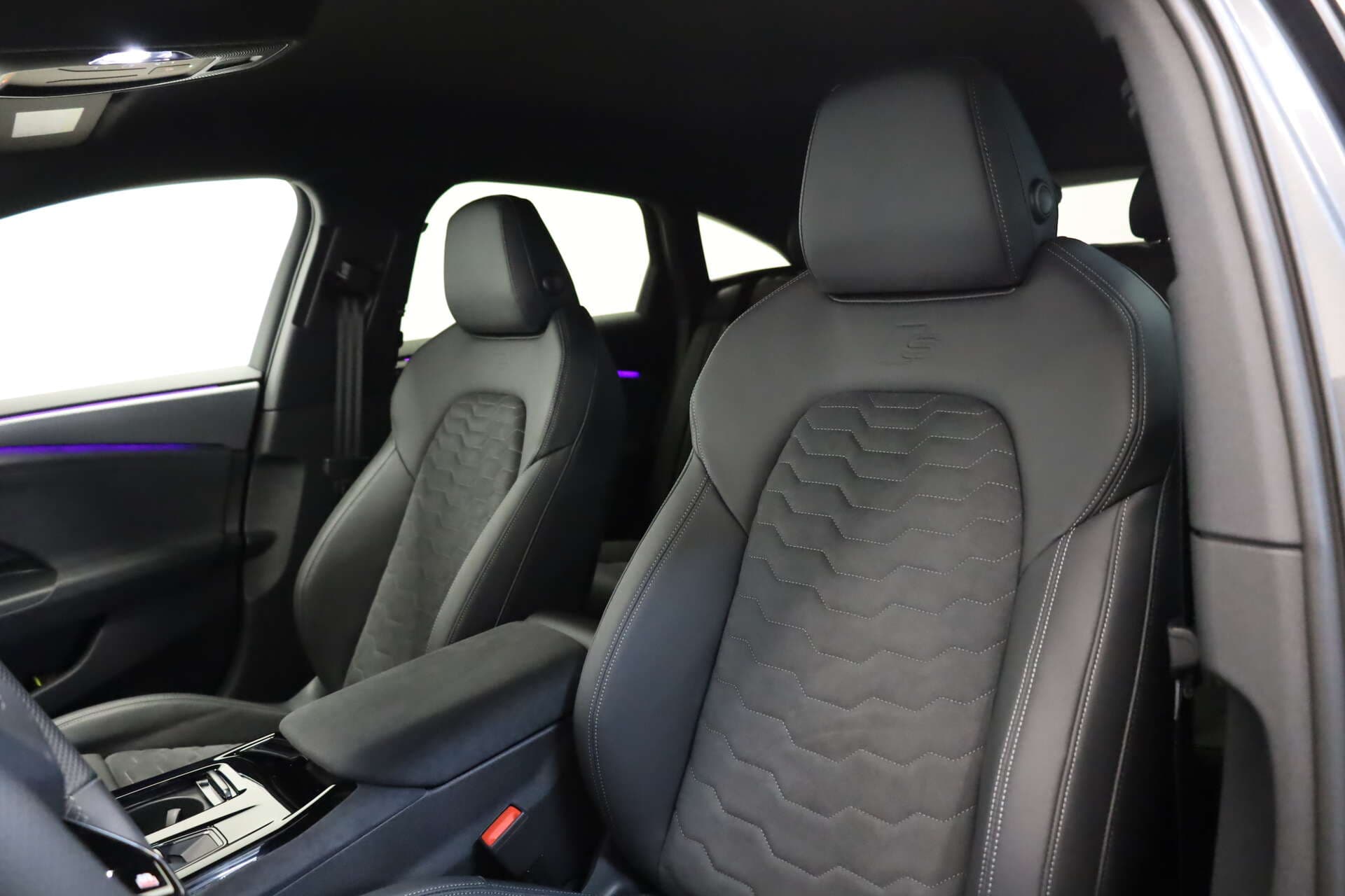 AUDI A6 Sportback e-tron, photo 9 sur 17