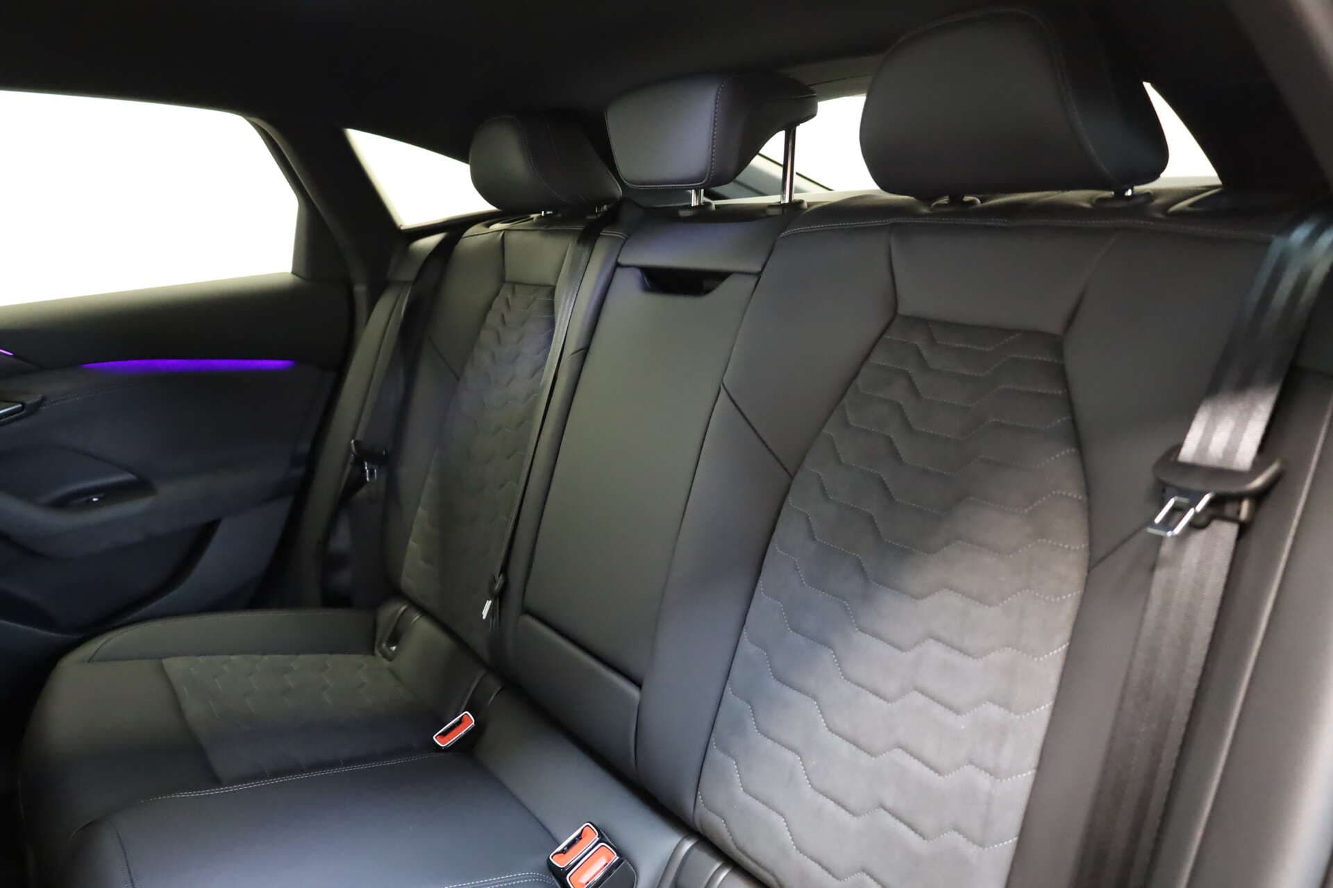 AUDI A6 Sportback e-tron, photo 10 sur 17