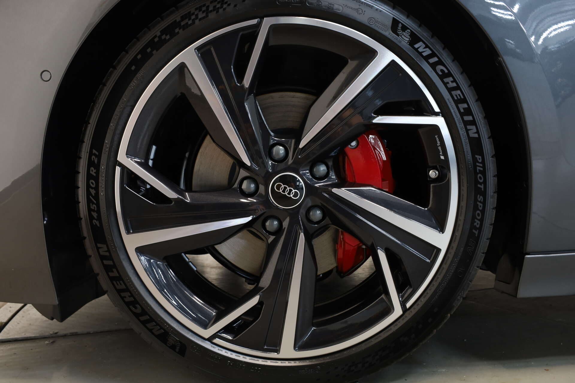 AUDI A6 Sportback e-tron, photo 7 sur 17