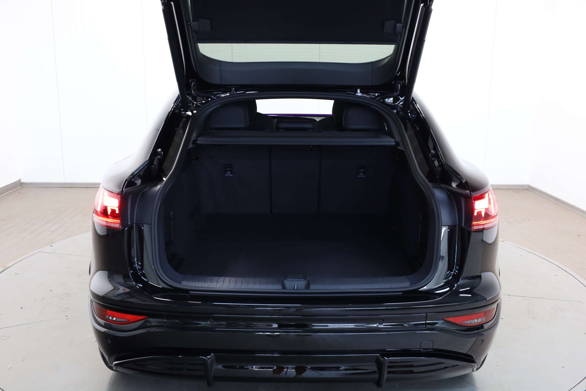 AUDI Q6 Sportback, photo 11 sur 17