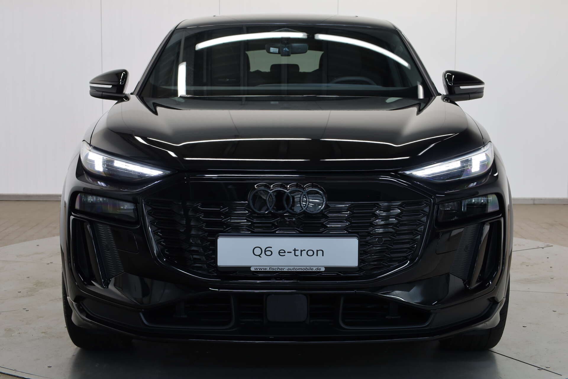 AUDI Q6 Sportback, photo 2 sur 17