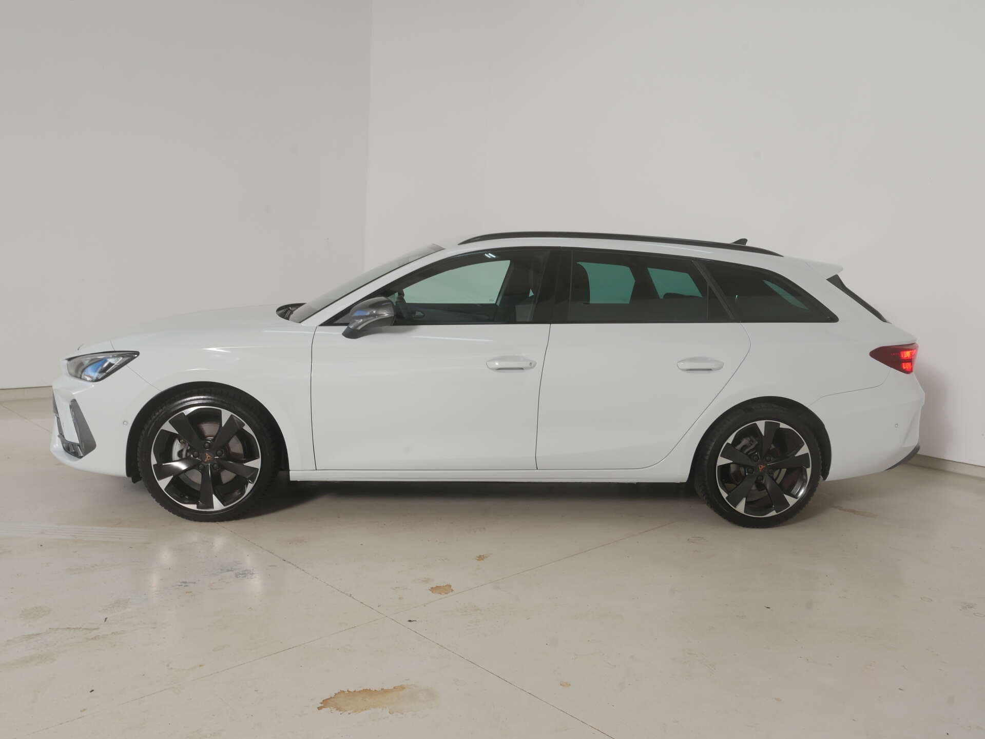 CUPRA Leon Sportstourer, photo 4 sur 17